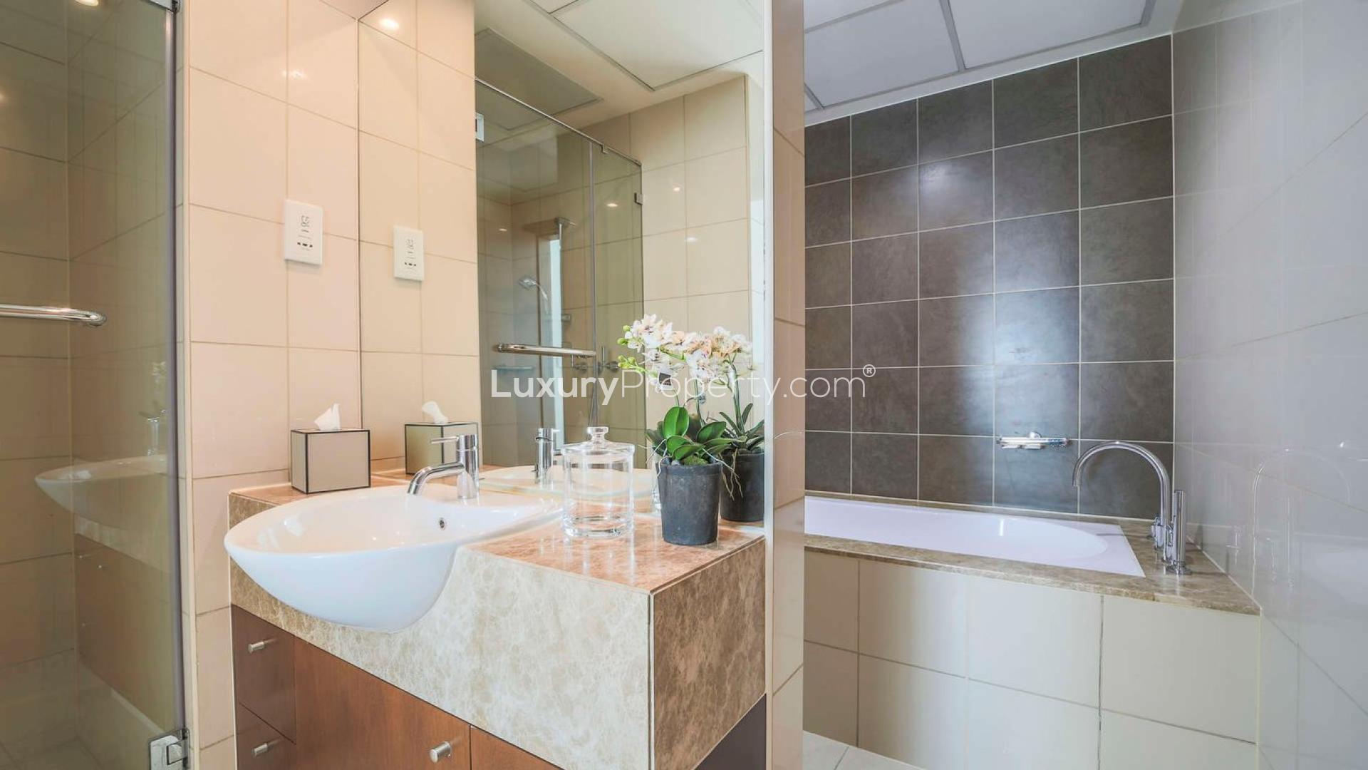 Modern living and dining area in Marsa Plaza 2-bedroom apartment, Dubai Festival City