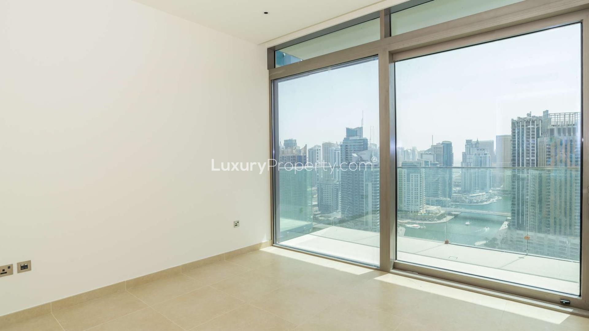 Stunning studio apartment with marina view at Jumeirah Living Marina Gate, Dubai Marina