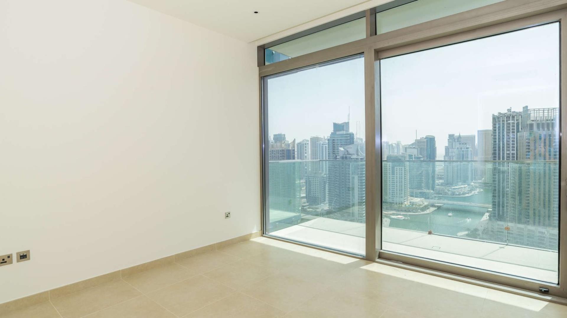 Stunning studio apartment with marina view at Jumeirah Living Marina Gate, Dubai Marina