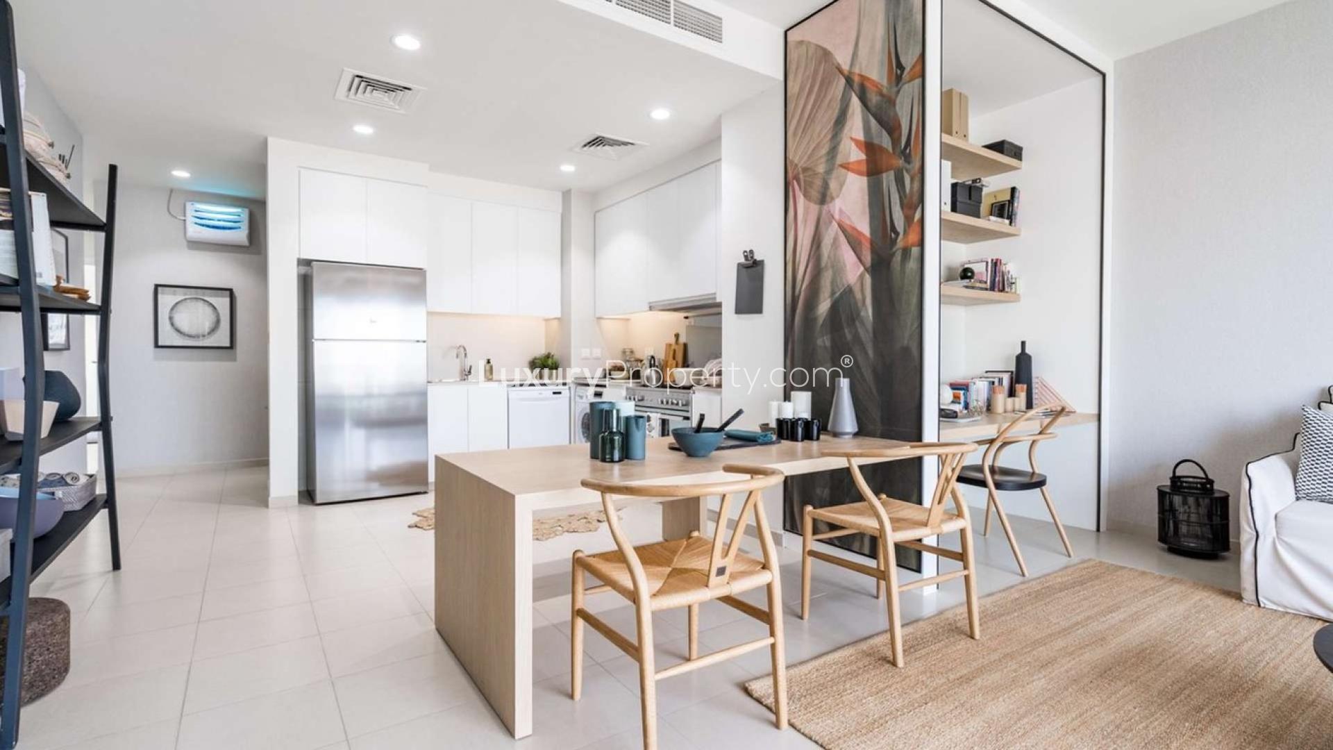 Modern kitchen in 2-bedroom apartment for sale, Urbana, Emaar South, Dubai