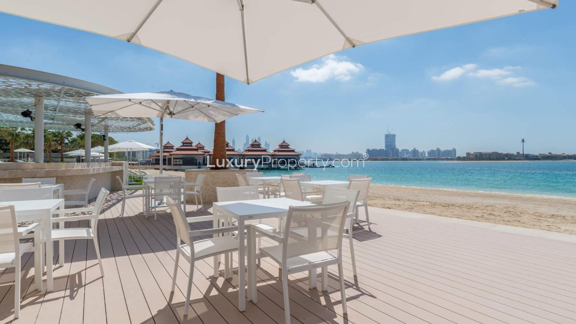 Modern kitchen in two-bedroom apartment, Serenia Residences, Palm Jumeirah, for sale