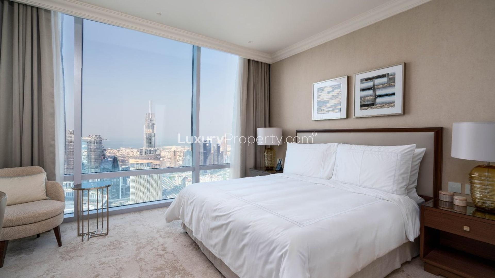 High-floor Downtown Dubai apartment bedroom with stunning city views, Address Residence Fountain Views