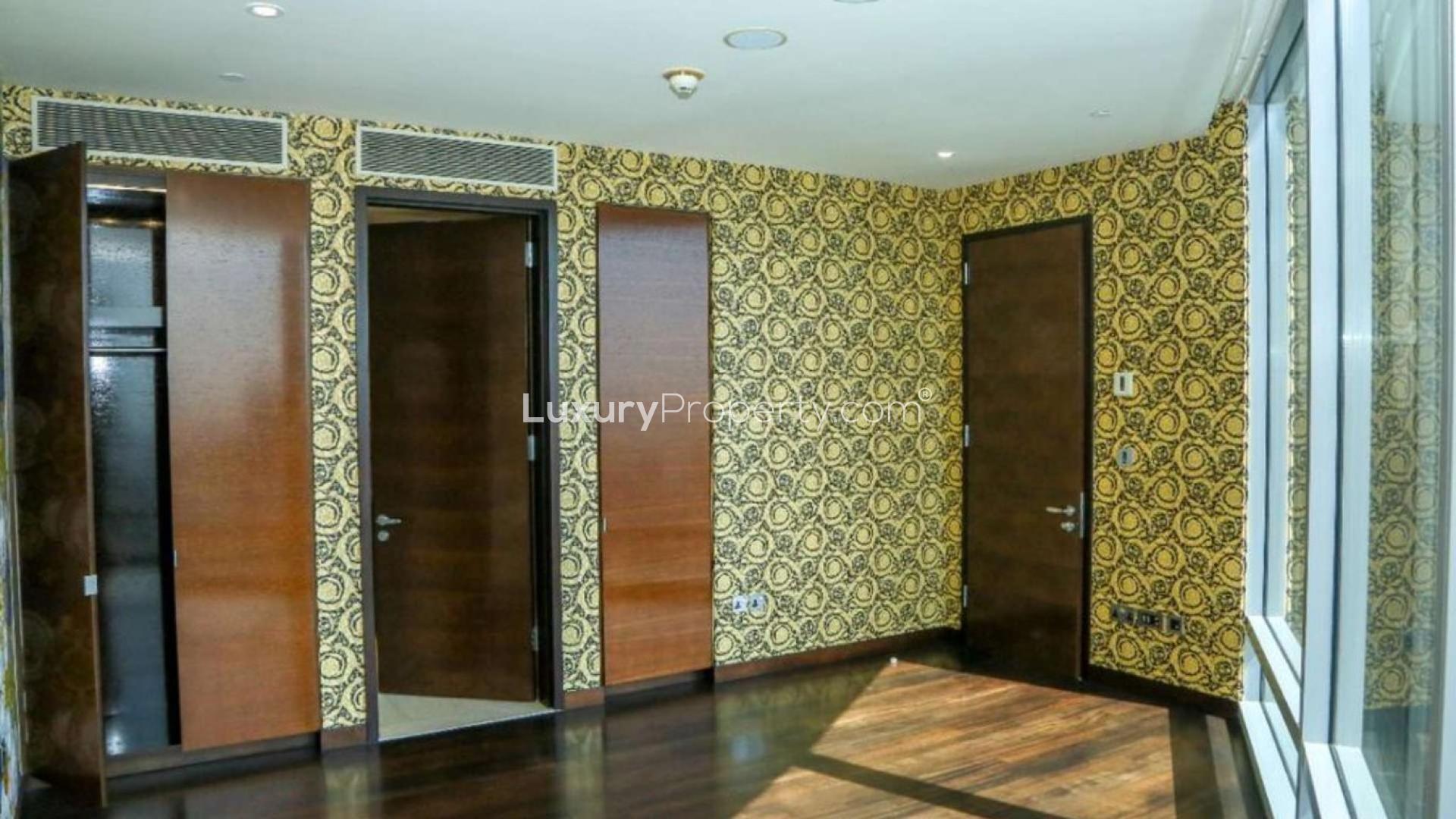 Apartment for sale with stunning Burj Khalifa and fountain views in Downtown Dubai