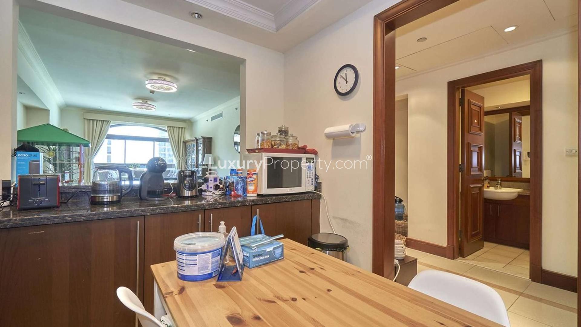 High floor apartment living room in Golden Mile, Palm Jumeirah, near Nakheel Mall