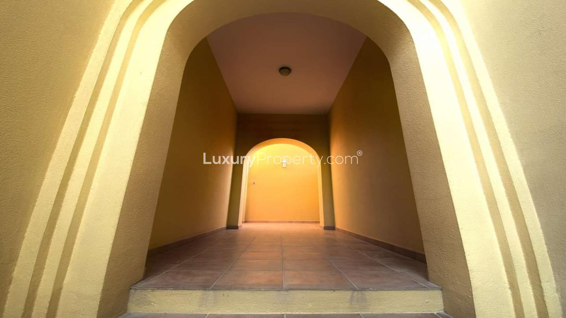 Upgraded modern kitchen in Vastu-compliant townhouse, Arabian Ranches, Palmera community, for sale