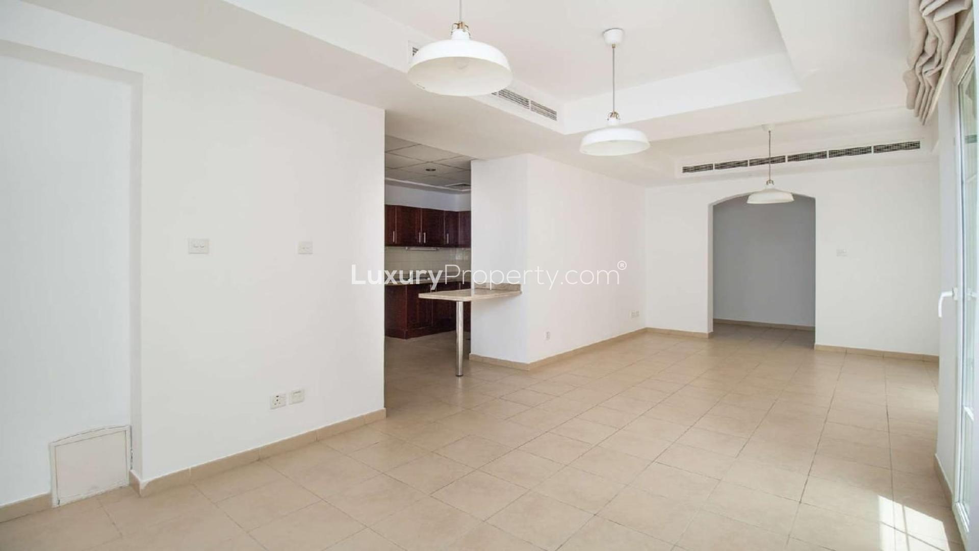 N/A,"Spacious living area in 2-bedroom villa, Al Reem 1, Arabian Ranches for rent.",Bright study room with window view in Al Reem 1 villa, Arabian Ranches for rent