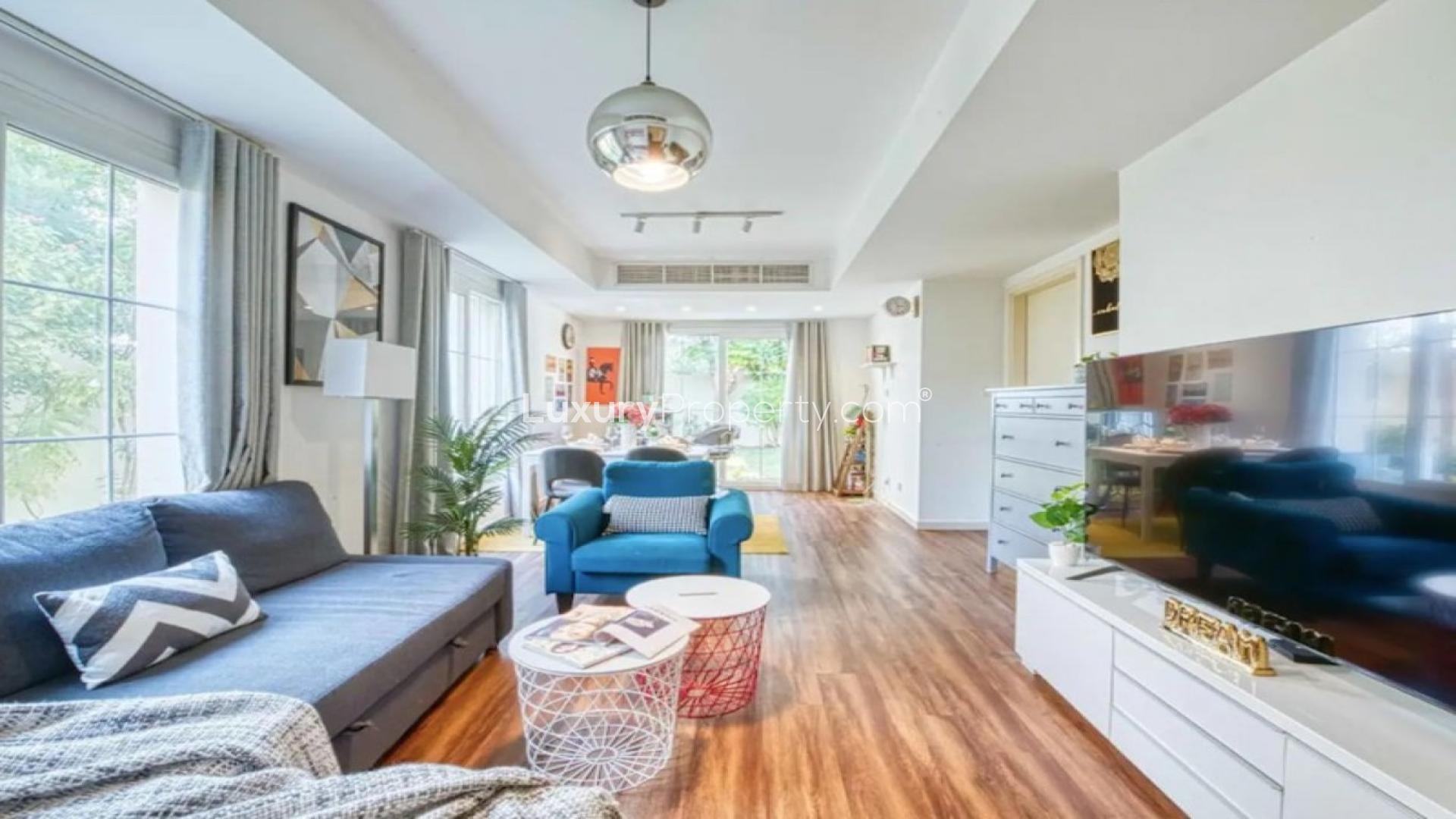 Charming living room and dining area in Springs 11 villa for rent, LP40928