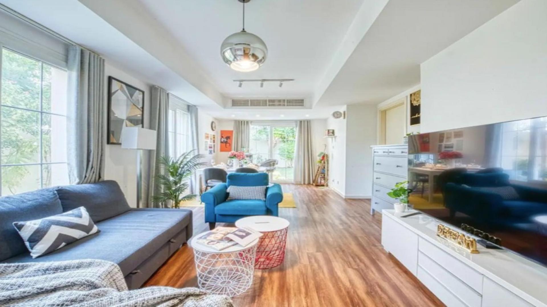 Charming living room and dining area in Springs 11 villa for rent, LP40928