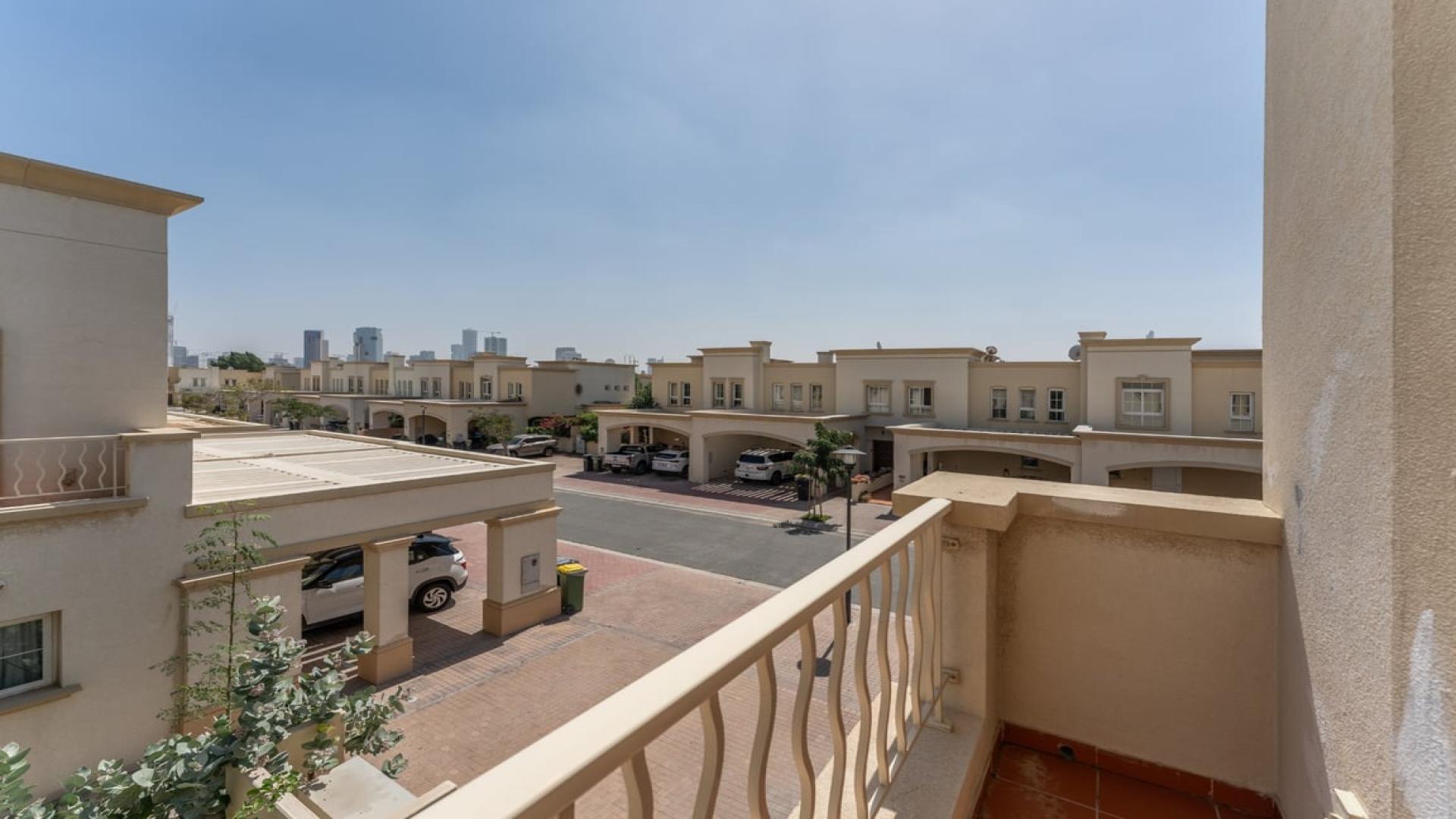 Staircase and hallway entrance in 2-bedroom villa, Springs 10, The Springs, for rent