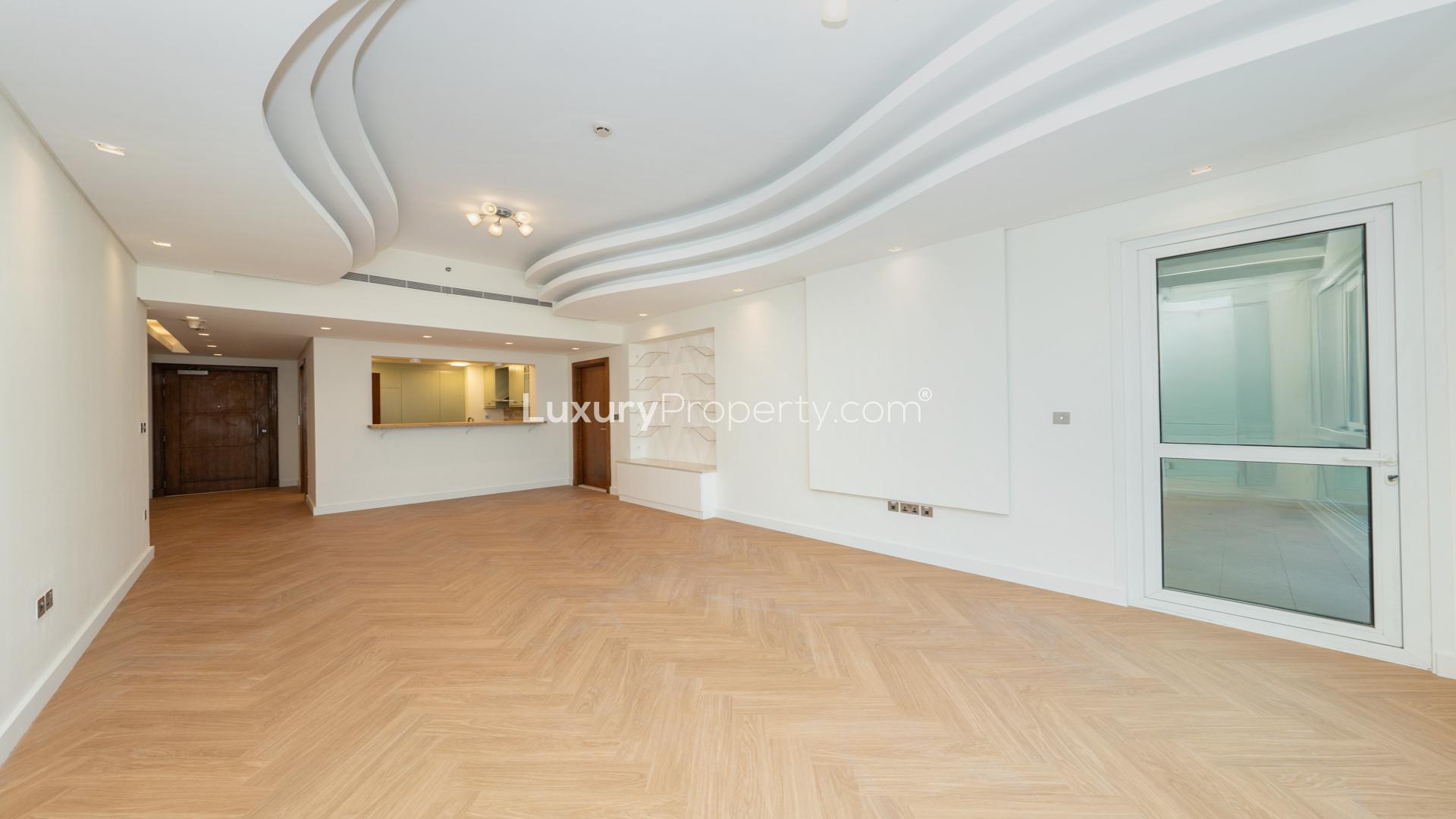 Tastefully upgraded living room in high-floor apartment, Palm Jumeirah Marina Residence 4