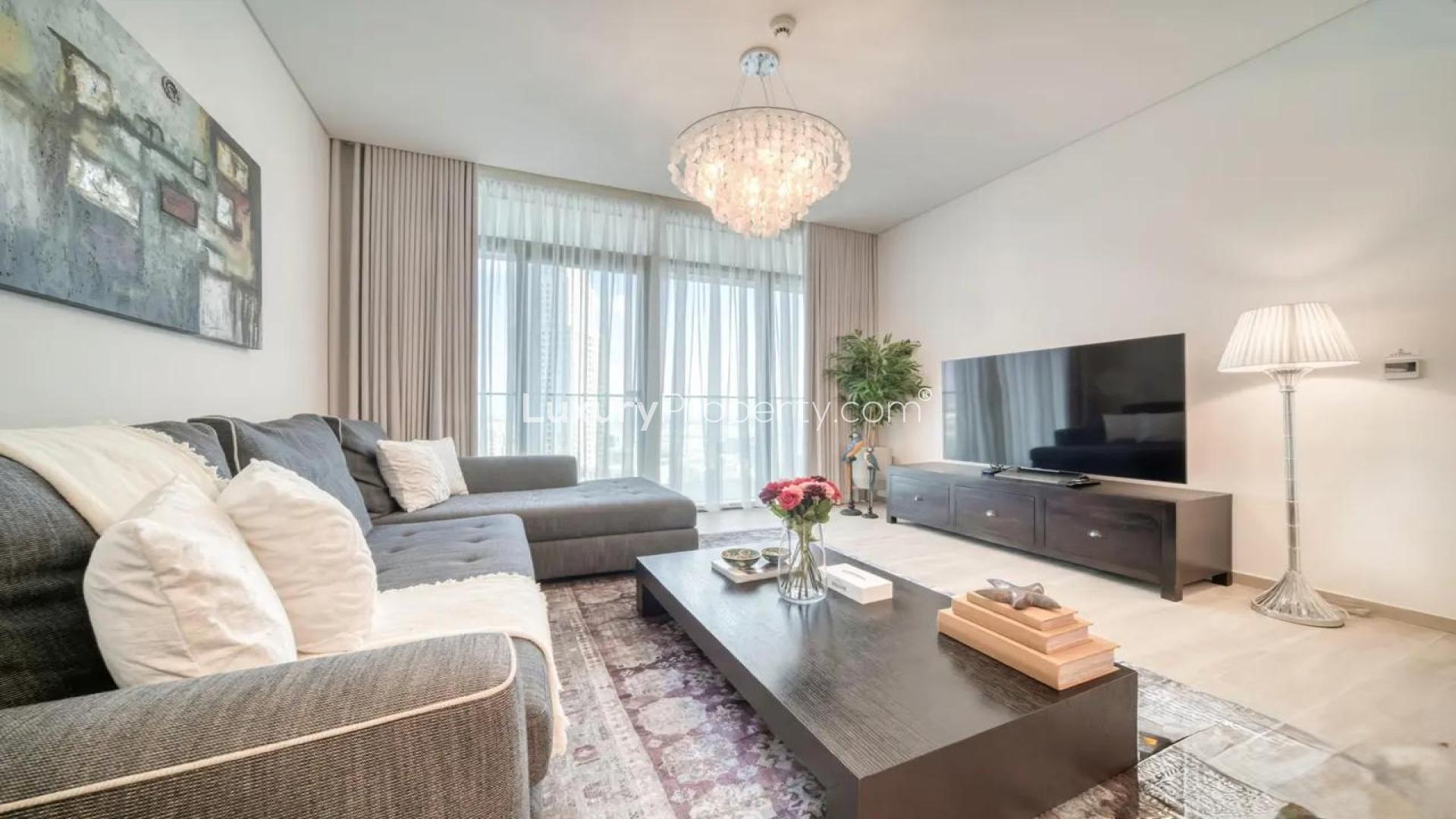 High floor apartment with premium furniture in Address Harbour Point, Dubai Creek Harbour