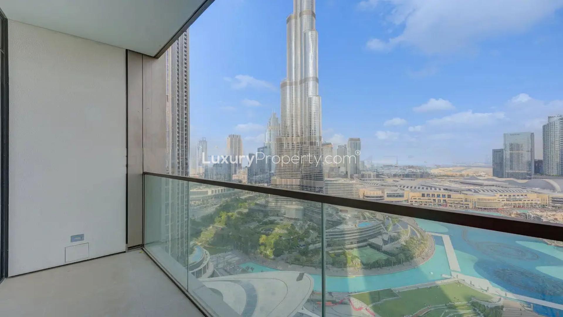 "Stunning cityscape view from Address Harbour Point Tower 1, Dubai Creek Harbour apartment.",Balcony view of Dubai skyline from Address Harbour Point Tower 1 apartment