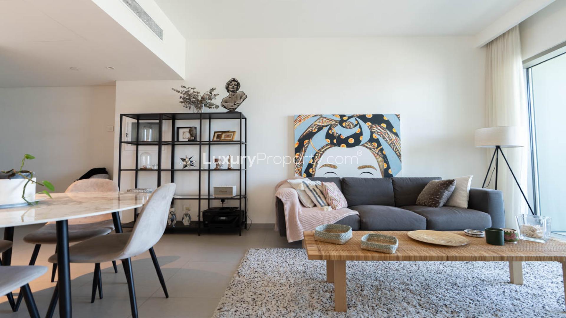 Furnished living and dining area in 2-bedroom Downtown Views II apartment, Downtown Dubai