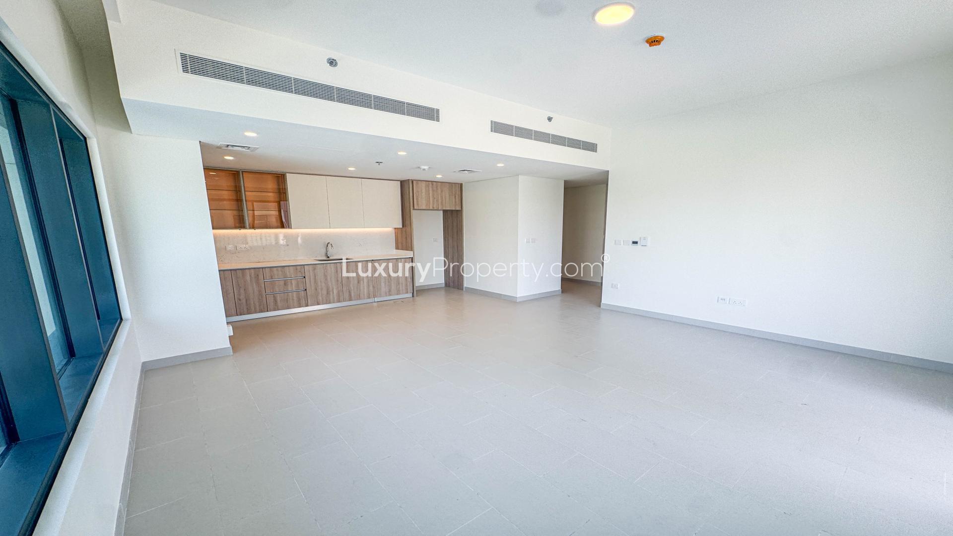 Corner apartment interior with modern kitchen, Dubai Hill Estate, Park Field Tower 1