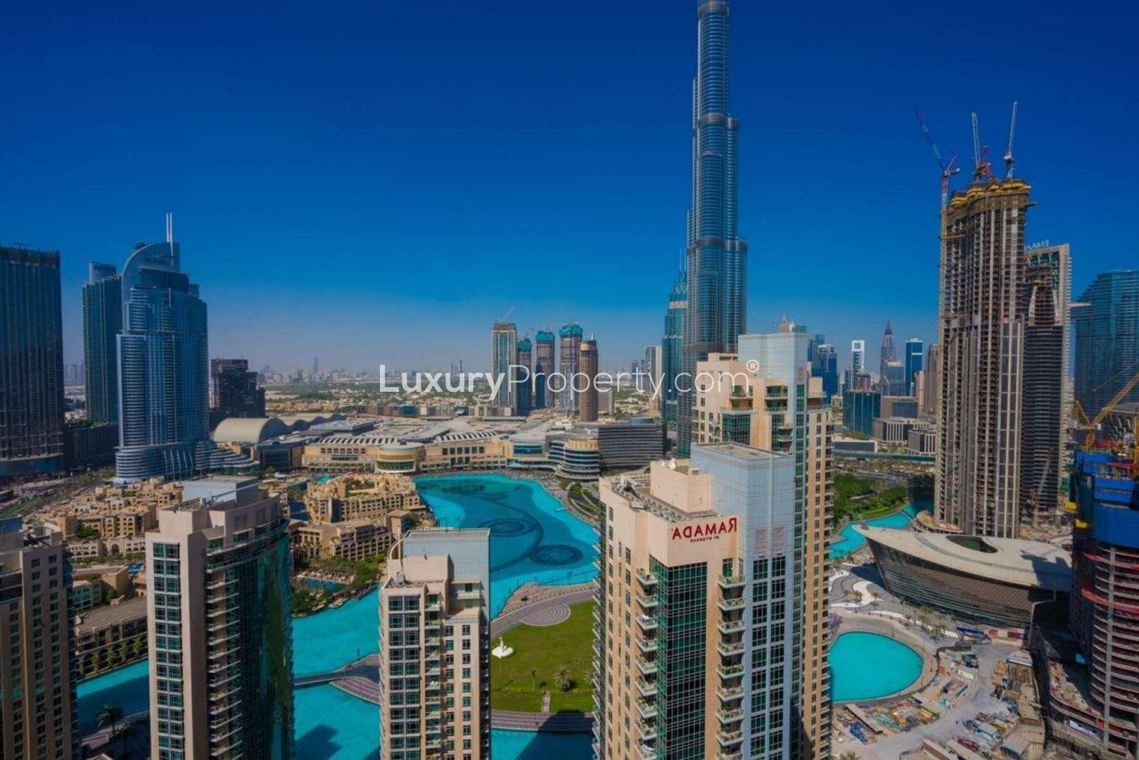 Empty hallway in Boulevard Central Towers apartment, Downtown Dubai, available for rent