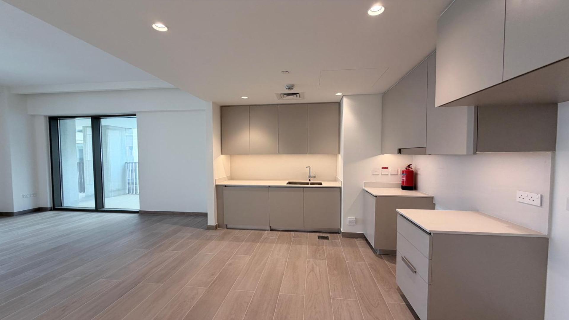 Modern kitchen in 2-bedroom apartment, Dubai Creek Harbour, Grove at Creek Beach rental