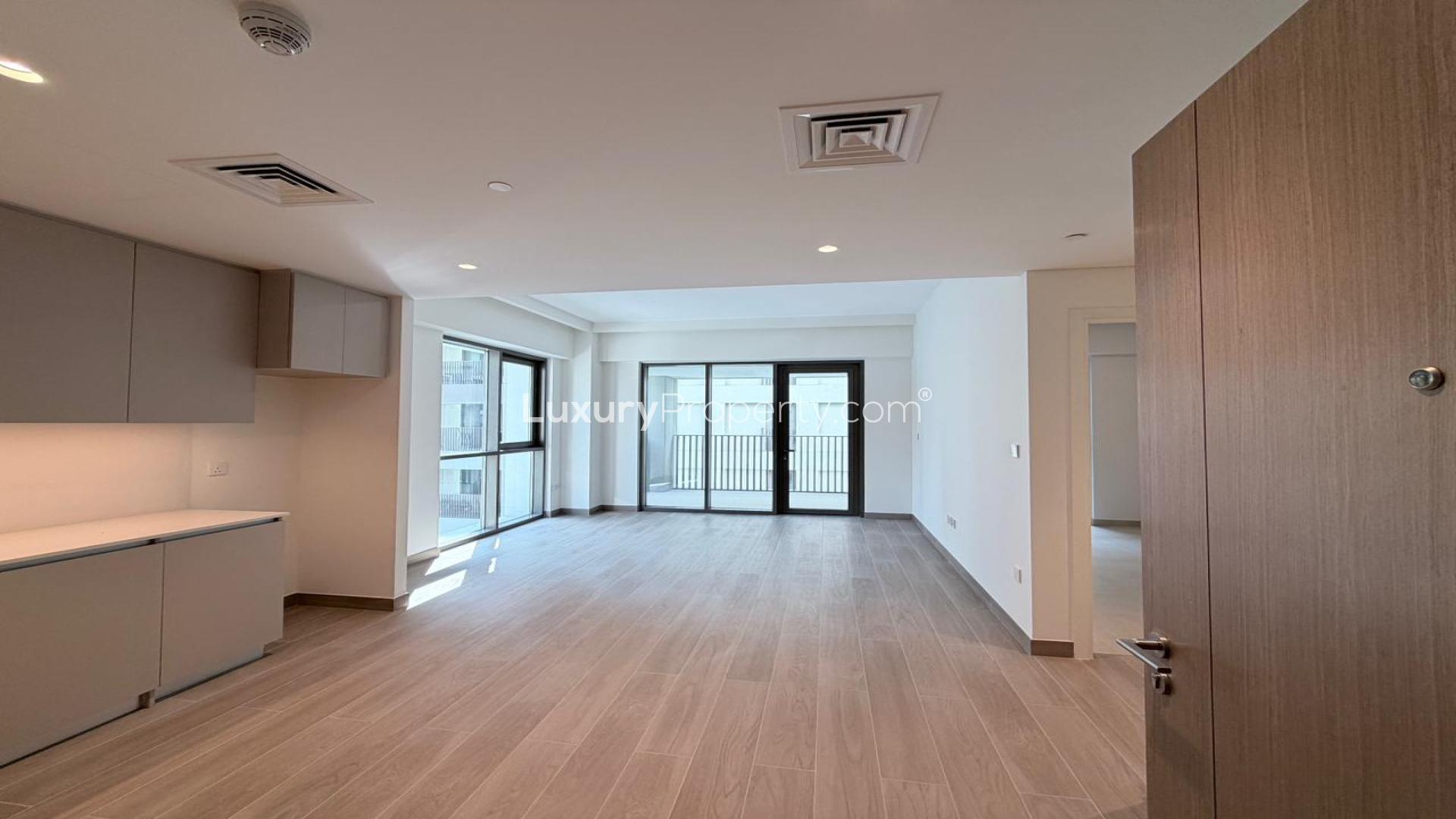 Modern kitchen in Dubai Creek Harbour apartment, spacious layout, natural light, Grove at Creek Beach