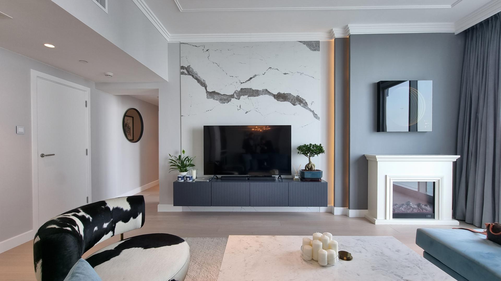 Furnished high-floor apartment living room in Al Bateen Residences, Jumeirah Beach Residence