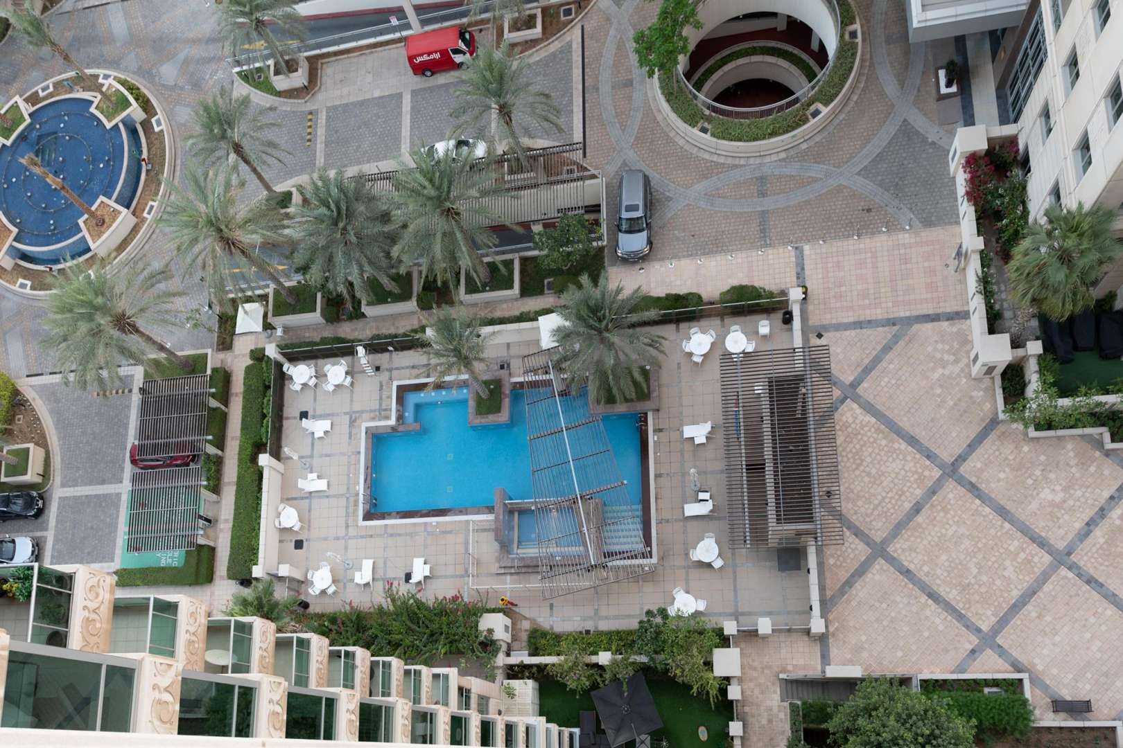 Spacious living area with marina view in Dubai Marina 1-bedroom apartment for rent