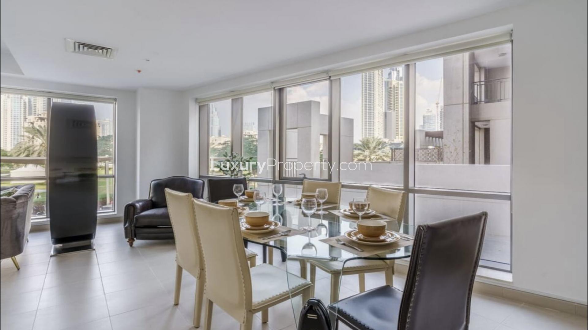 Luxury living room with city view in South Ridge, Downtown Dubai apartment for rent