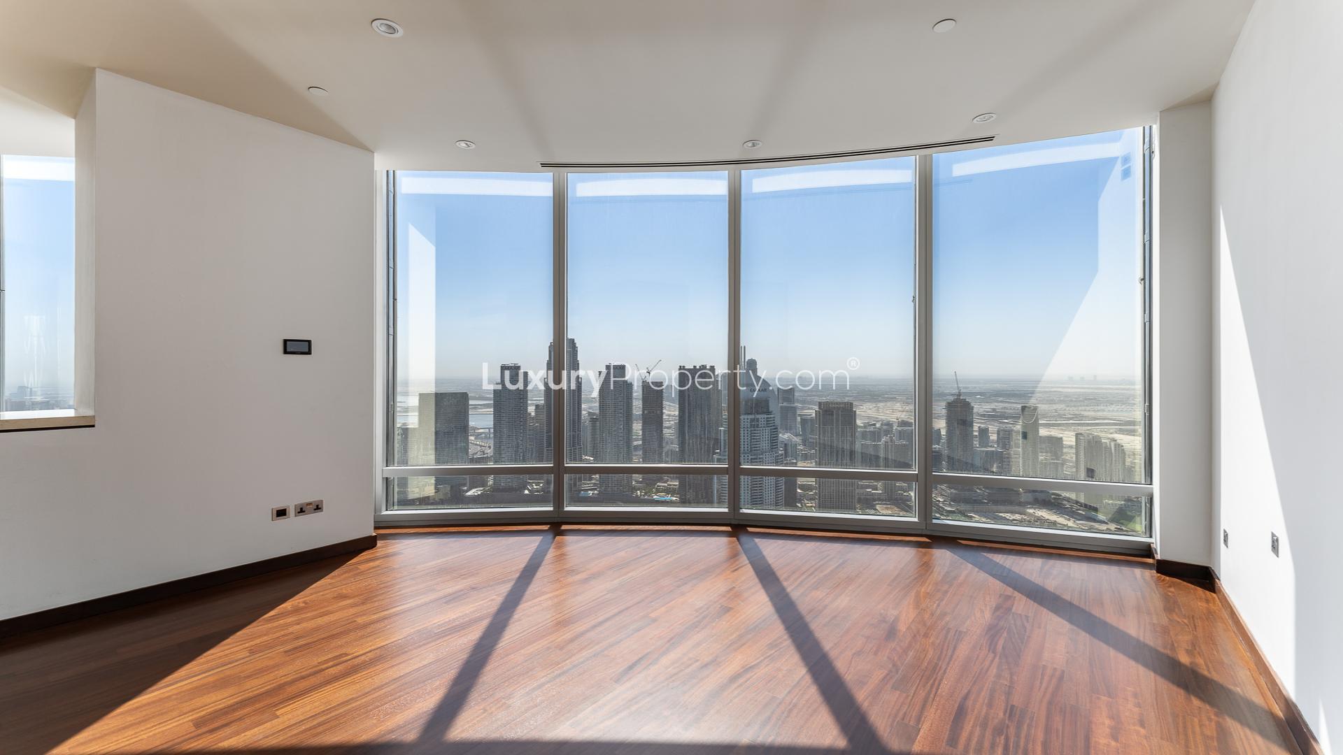 High-floor Burj Khalifa apartment with stunning full fountain view in Downtown Dubai