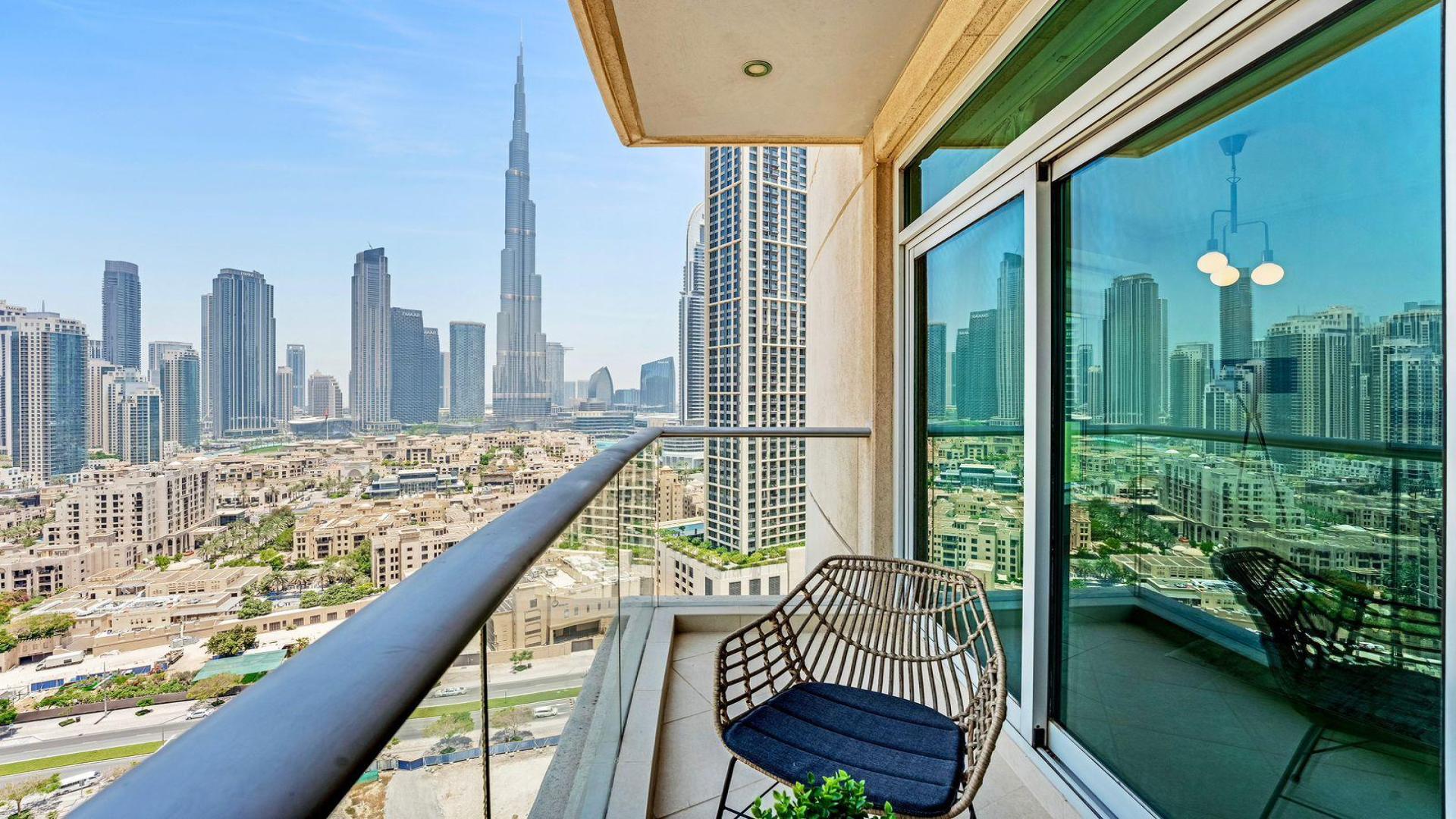 2 bedroom apartment in Burj Views, Downtown Dubai