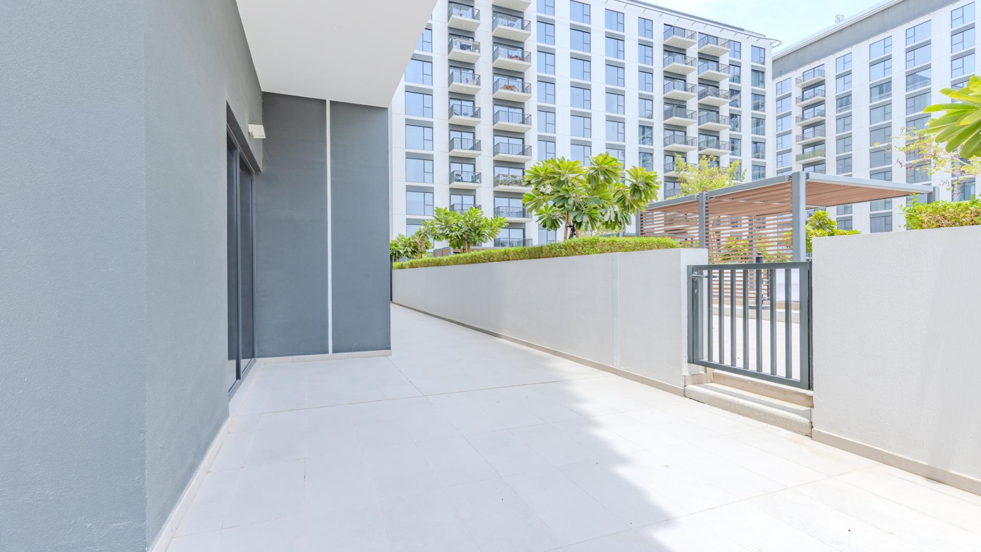 Modern kitchen in 2-bedroom apartment, Executive Residences, Dubai Hills Estate, for sale