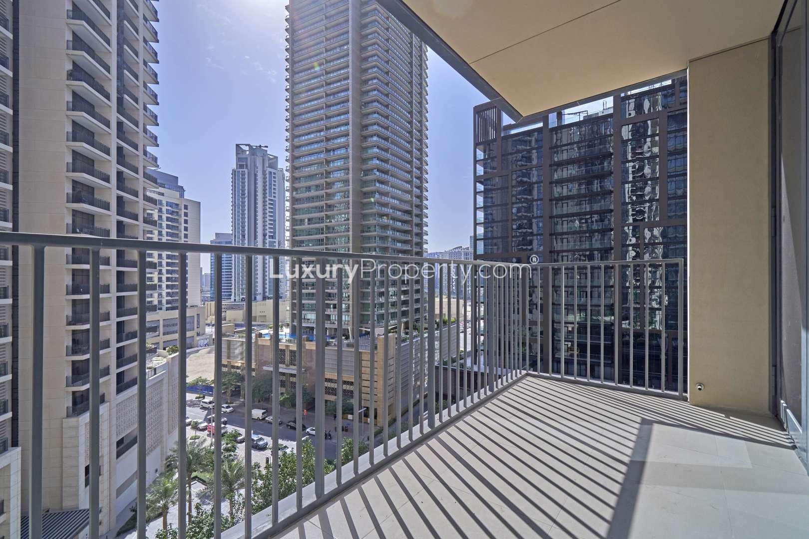 Luxurious apartment interior with floor-to-ceiling windows, BLVD Heights, Downtown Dubai