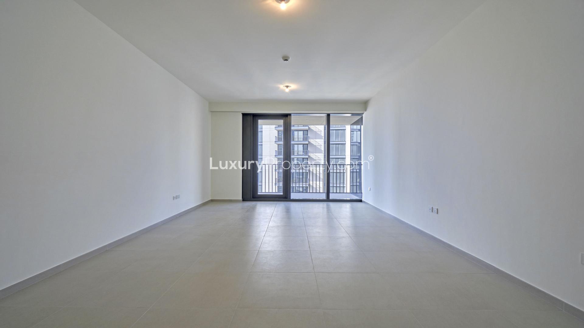 Spacious living area in two-bedroom apartment, BLVD Heights, Downtown Dubai, for rent