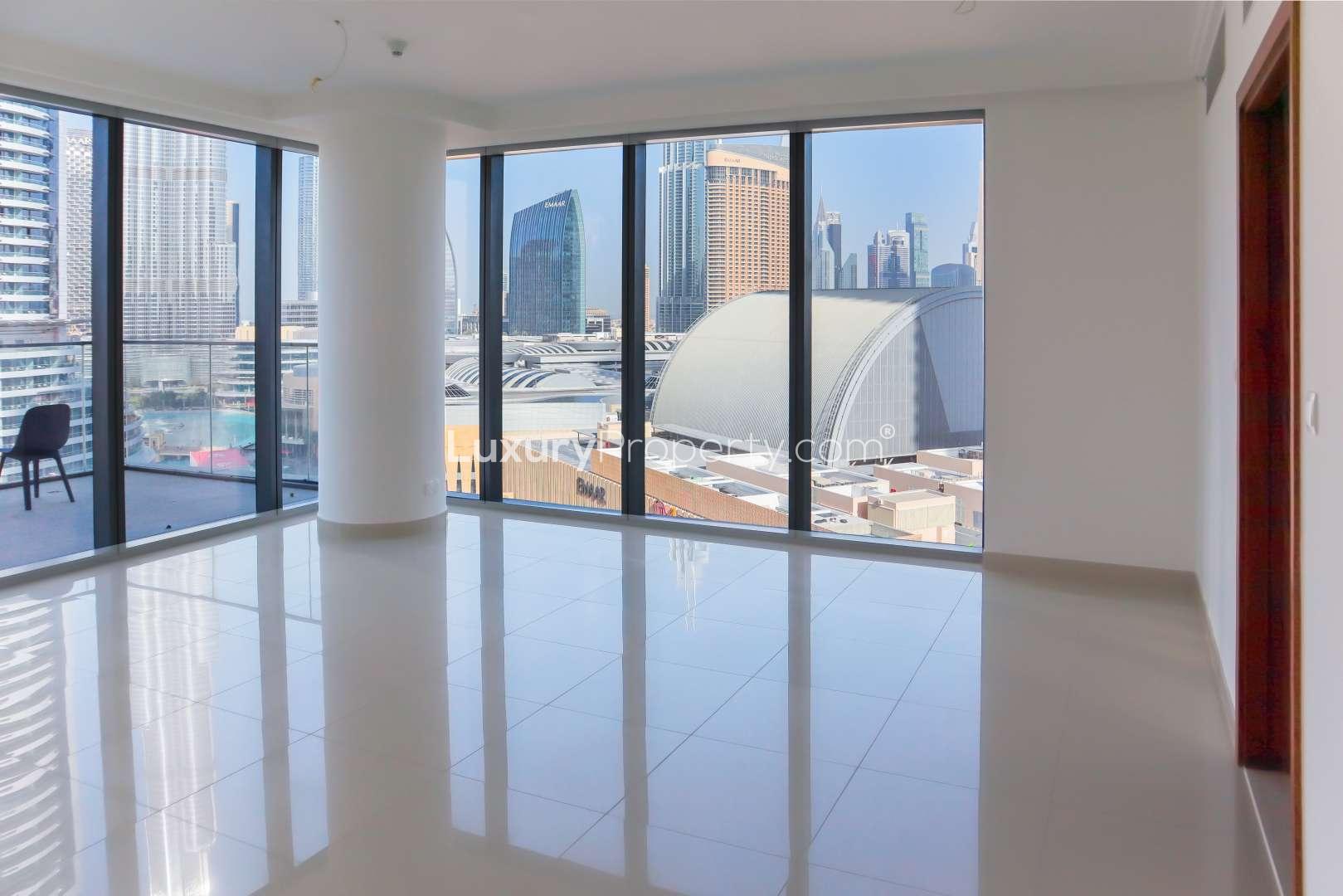 Stunning view of Burj Khalifa from two-bedroom apartment in Boulevard Point, Downtown Dubai