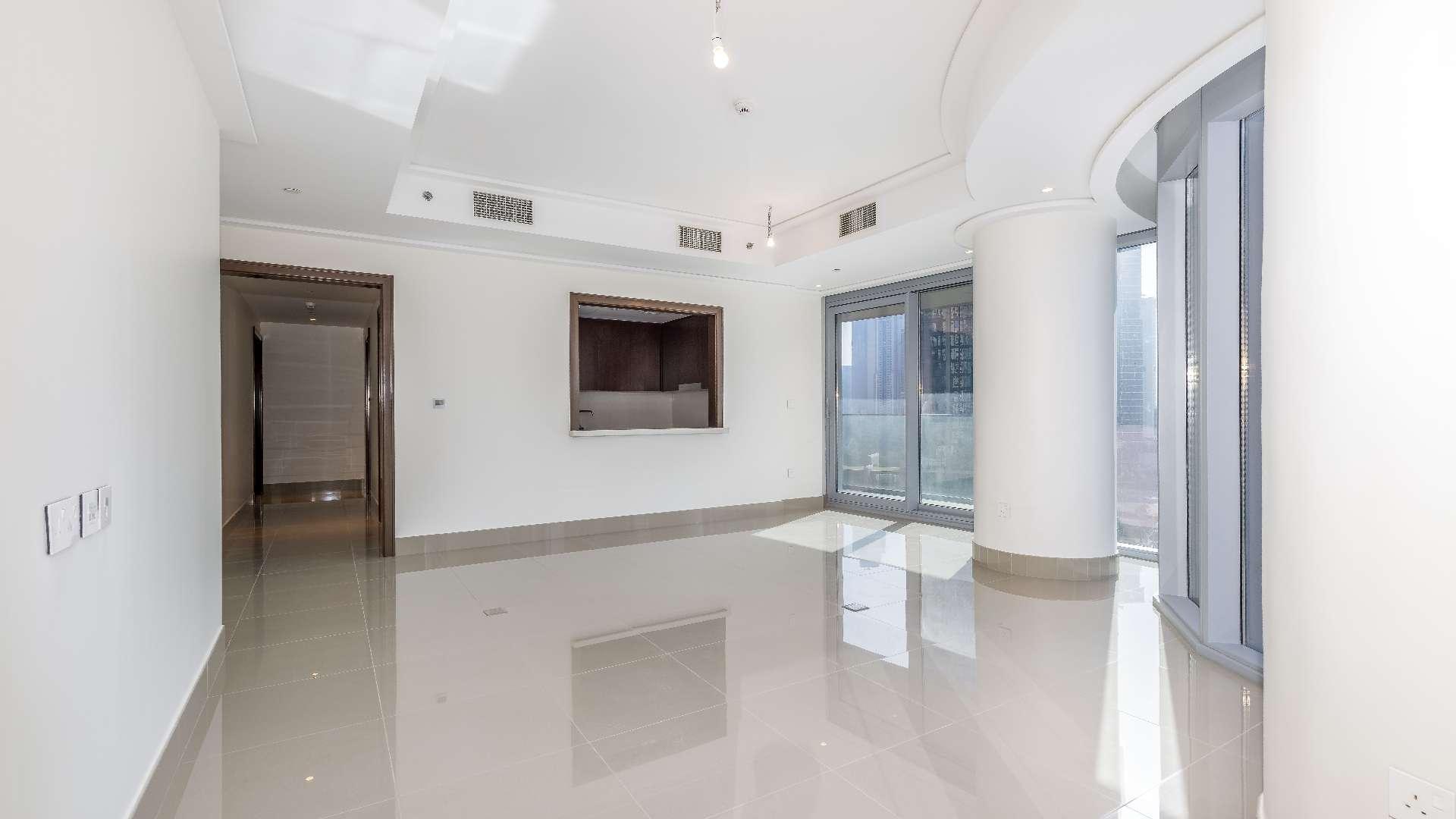 Bright, spacious living area in modern 2-bedroom apartment, Burj Khalifa Area, Downtown Dubai