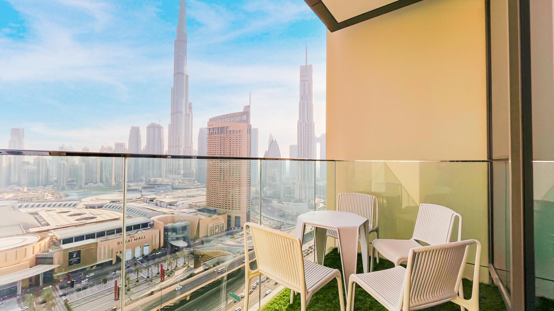 Skyline view from Downtown Views apartment in Downtown Dubai, featuring iconic skyscrapers