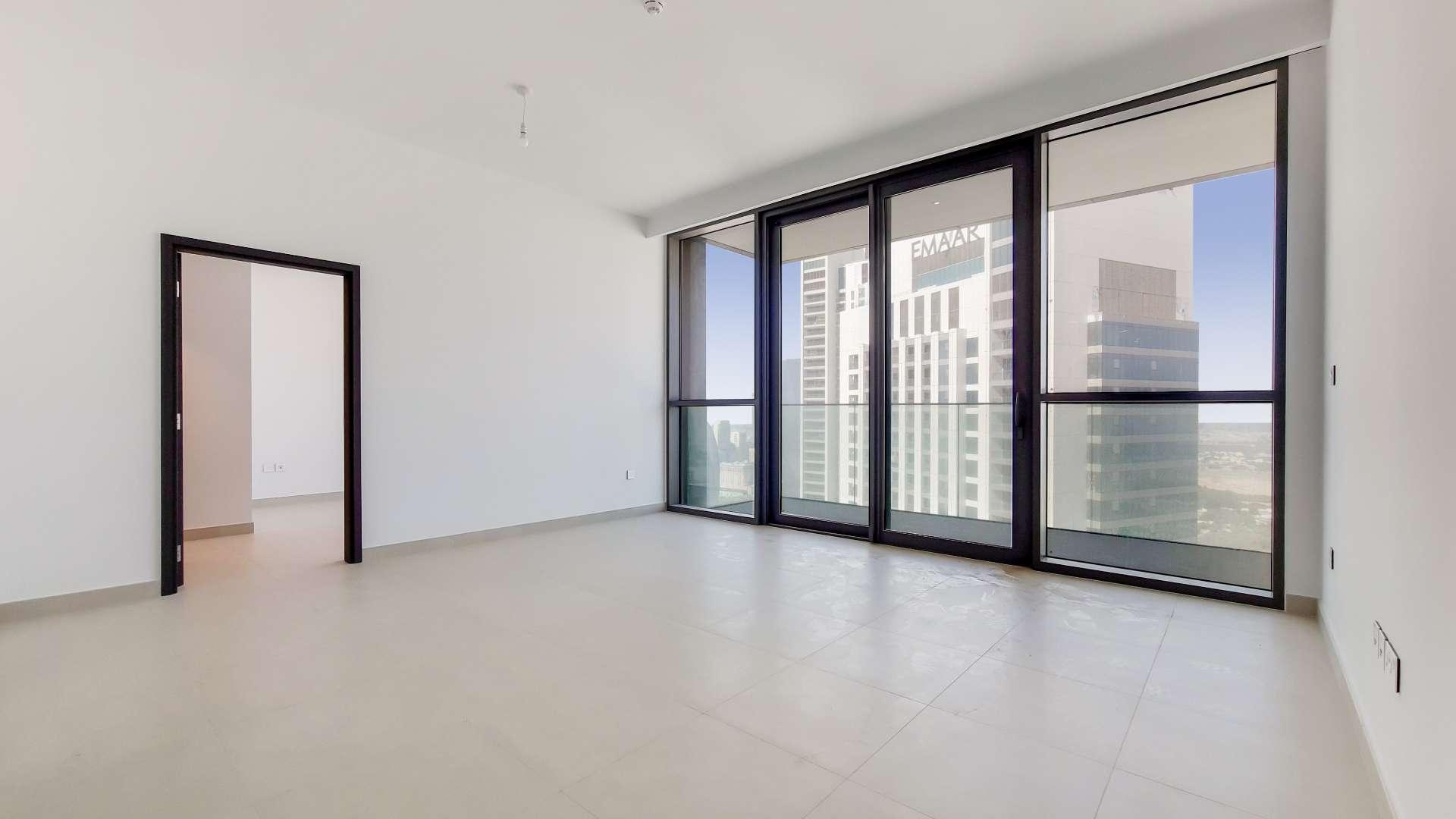 Balcony view of Downtown Dubai skyline from Downtown Views apartment, available for rent