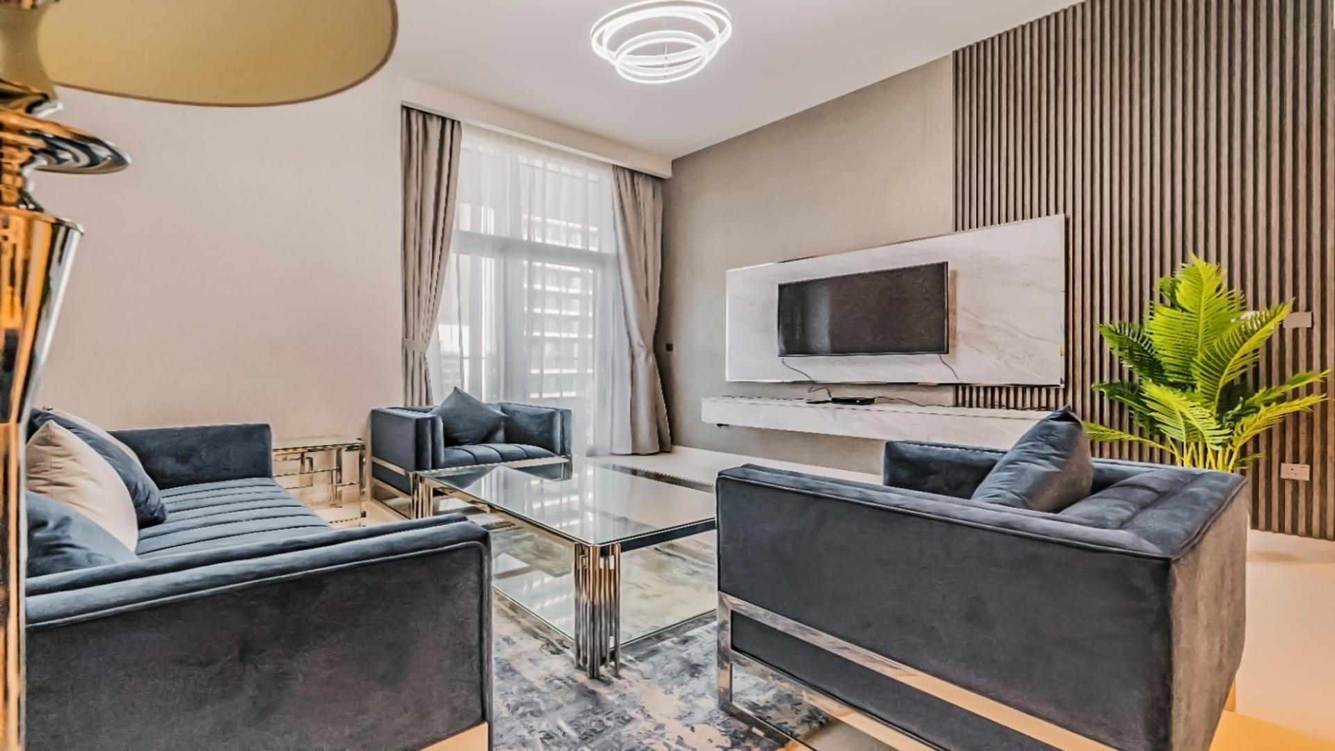 Luxurious living room in 2-bedroom apartment at Emaar Beachfront, Dubai Harbour for rent