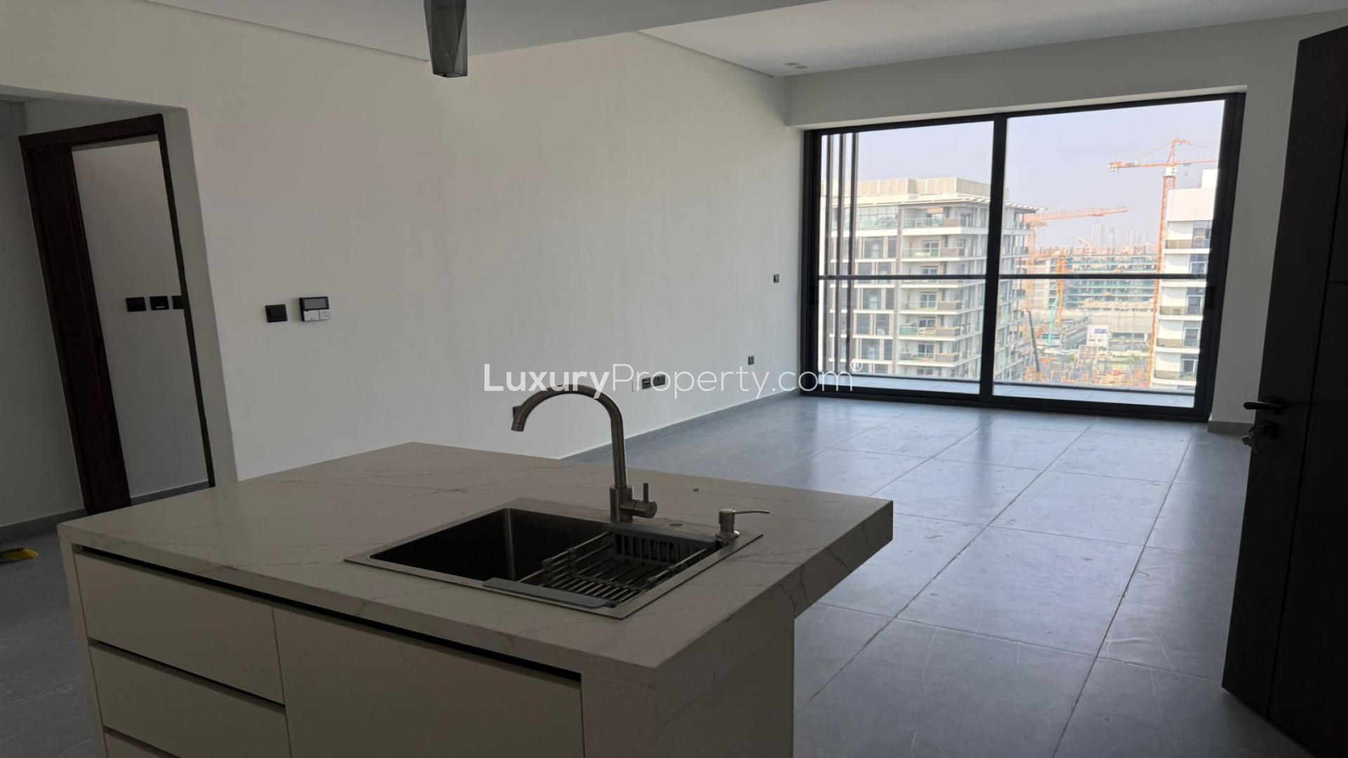 Brand new unfurnished kitchen in 2-bedroom apartment, Jumeirah Garden City, Al Satwa, for rent