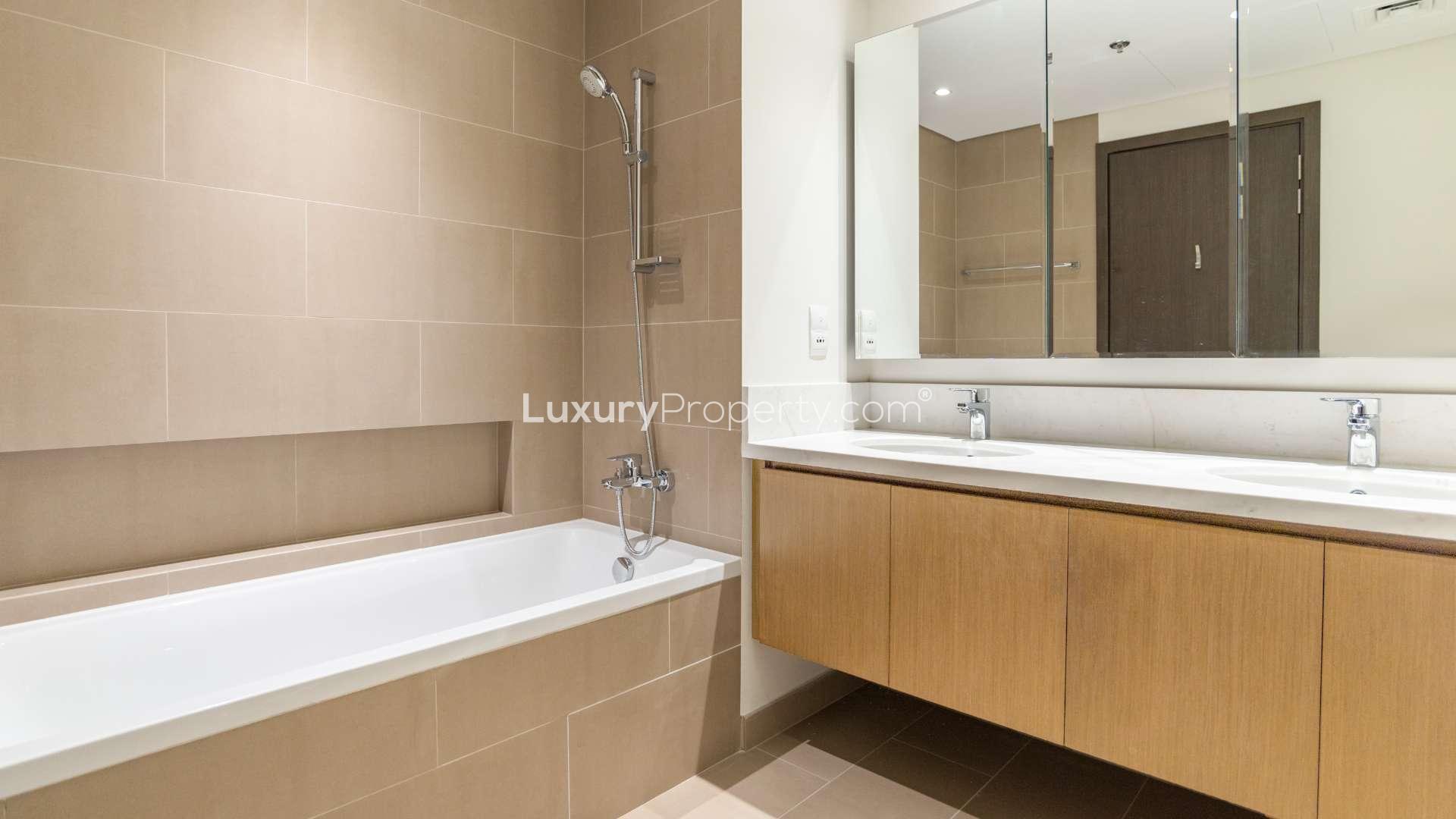 Modern kitchen and living area in 2-bed apartment, Harbour Views, Dubai Creek Harbour