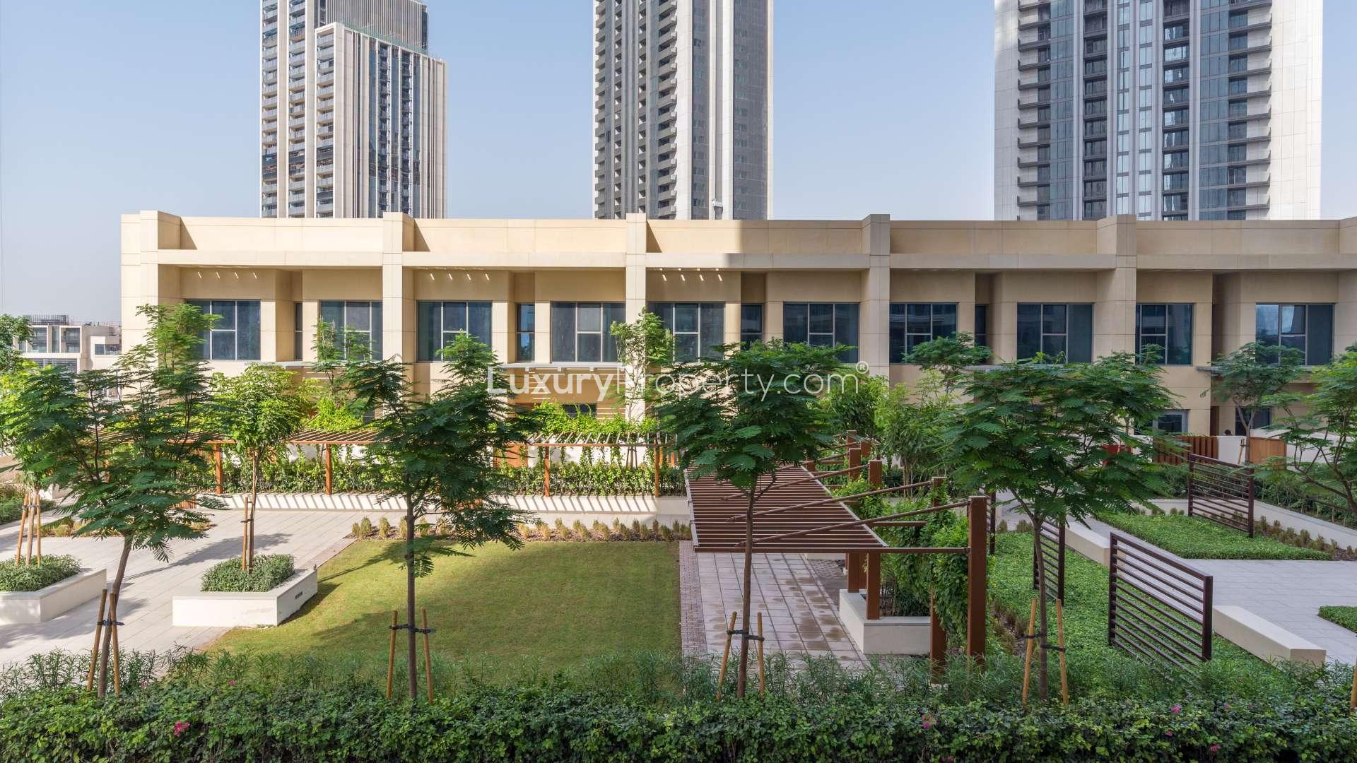 Modern kitchen in 2-bedroom apartment, Harbour Views, Dubai Creek Harbour for rent