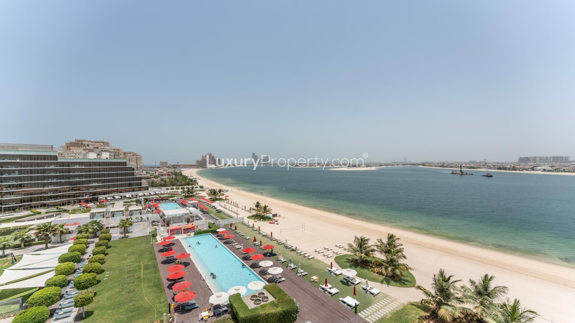 Furnished apartment with sea view in The Crescent, Palm Jumeirah, Dubai