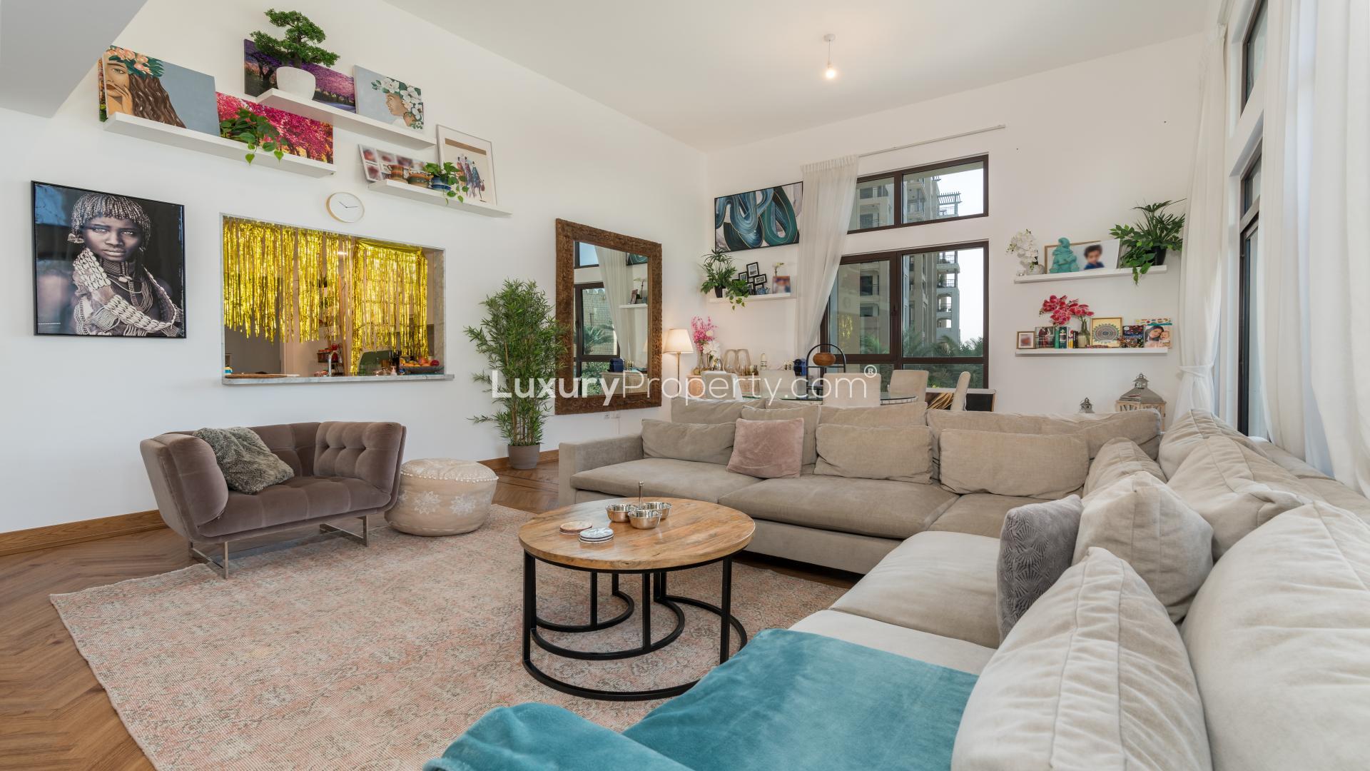 Bright, spacious living room in 2-bedroom apartment, Madinat Jumeirah Living, Umm Suqeim