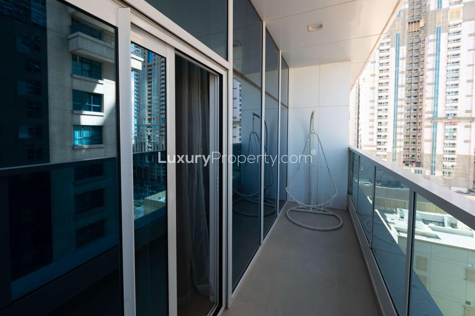 Bunk beds in a furnished 2-bedroom apartment, Marina Arcade, Dubai Marina for rent