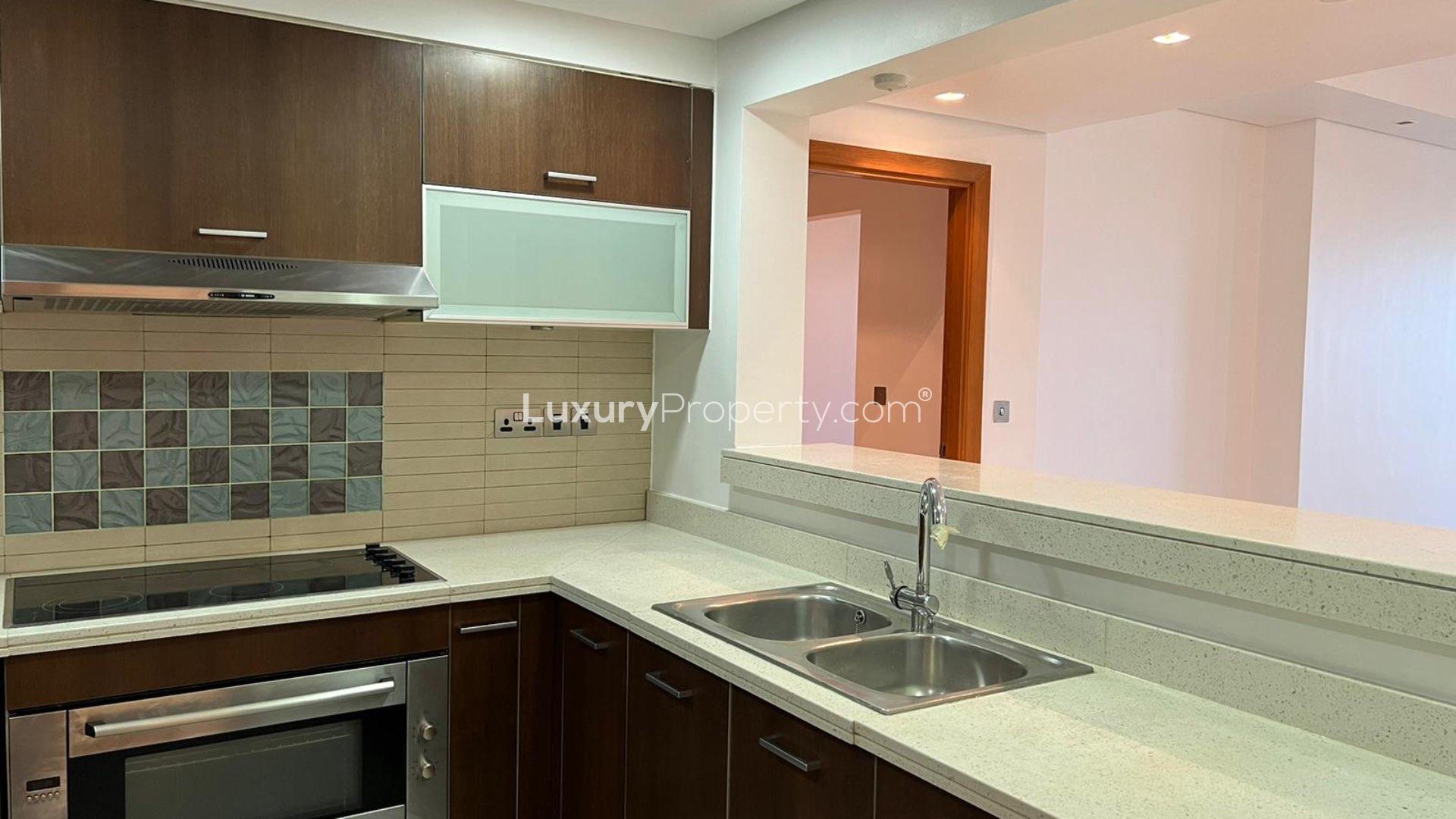 Modern kitchen in 2-bedroom apartment, Palm Jumeirah Marina Residences, available for rent