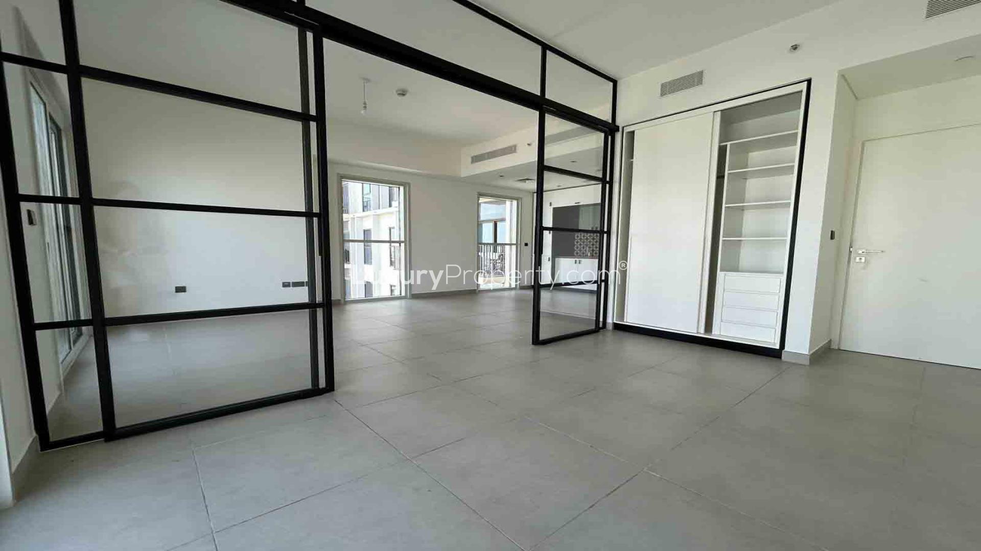 Modern kitchen in 2-bed apartment, Collective Tower 1, Dubai Hills Estate for rent