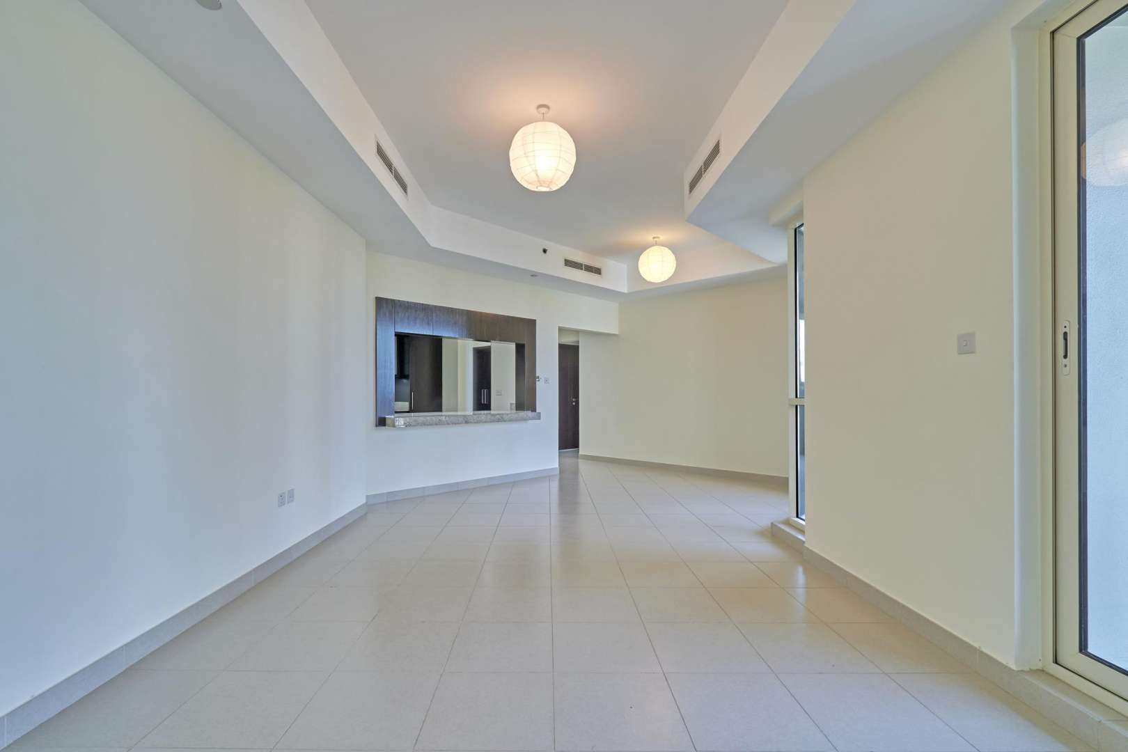 Spacious balcony with lake views in 2-bedroom Mosela apartment, The Views for rent