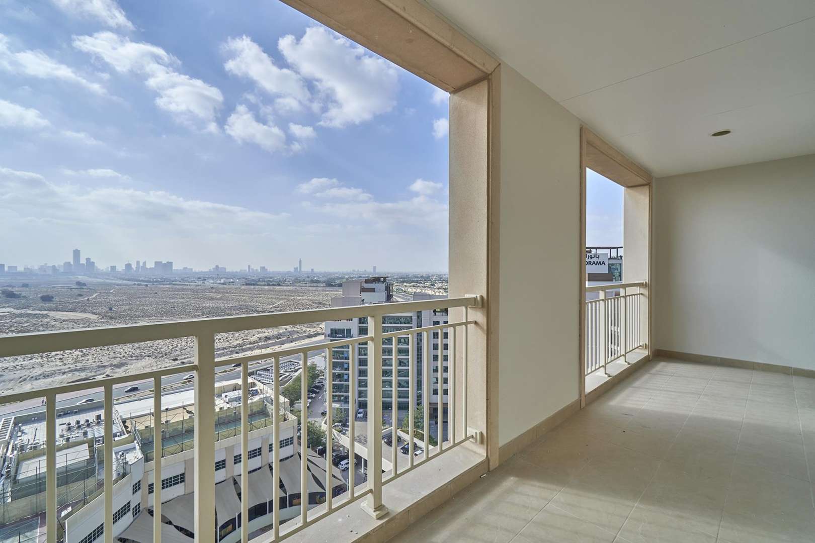 Bright living area in Mosela Tower apartment, The Greens, Dubai for rent
