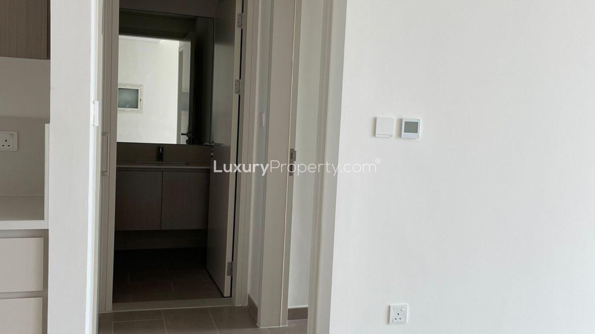 Modern kitchen area in 2-bedroom apartment, Park Heights 2, Dubai Hills Estate, for rent