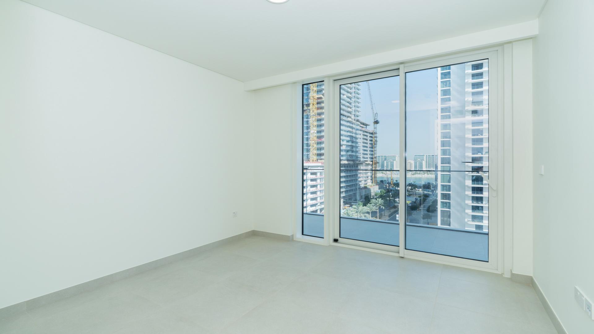 N/A,Empty bedroom with large windows, Emaar Beachfront apartment, Dubai Harbour