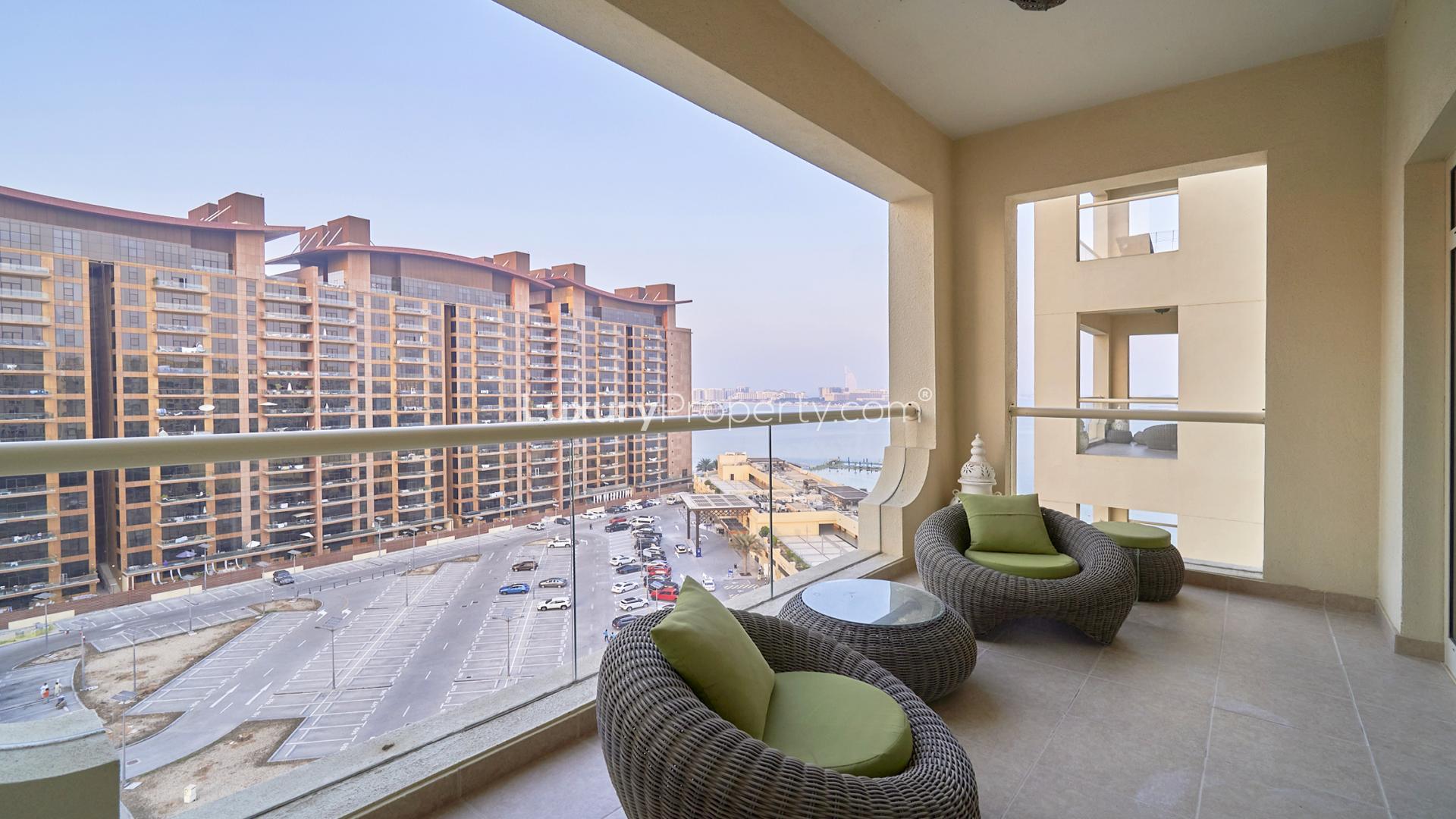 2 bedroom apartment in Shoreline Apartments, Palm Jumeirah