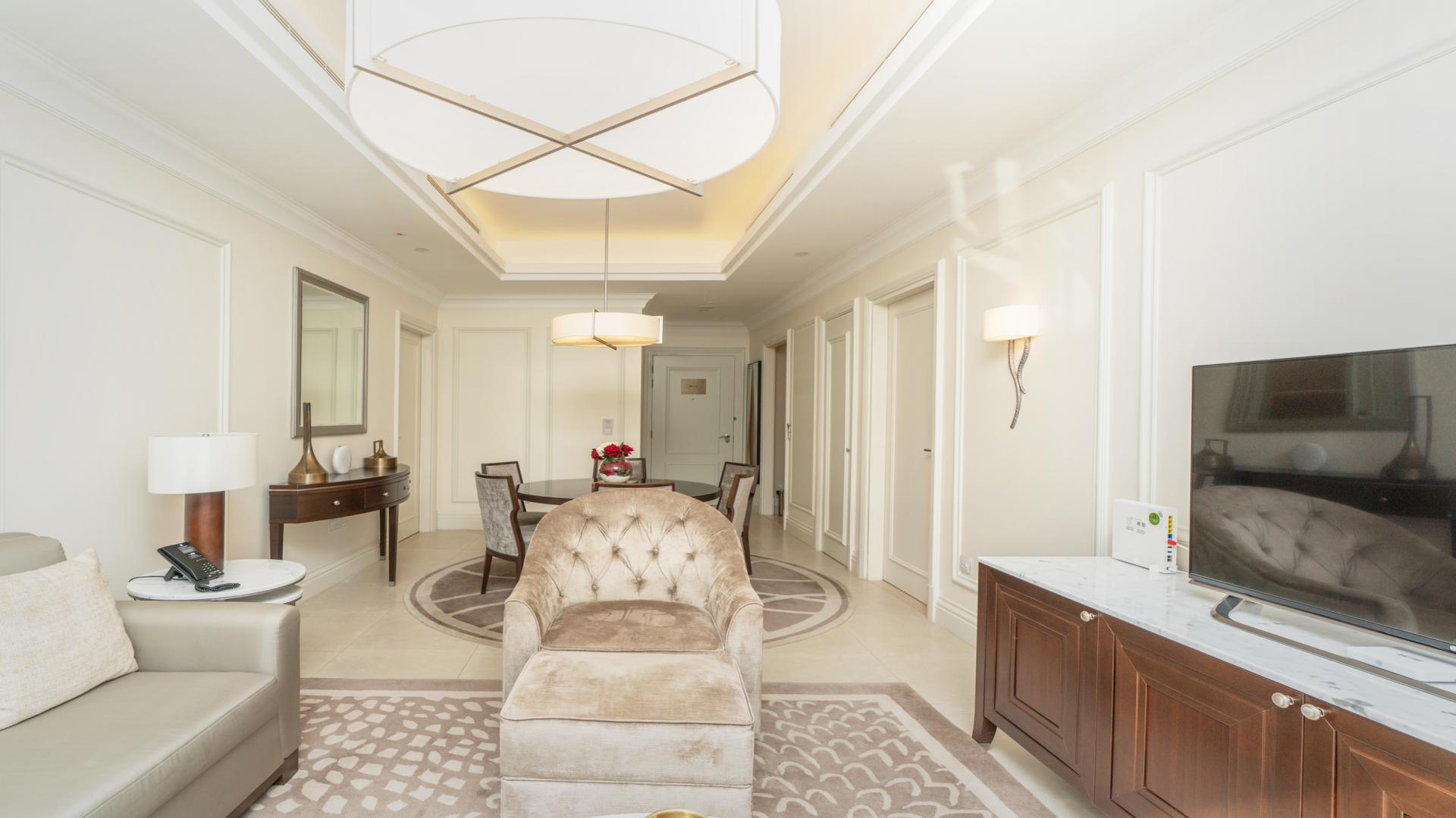 Luxurious living room in 2-bedroom apartment, Kempinski Boulevard, Downtown Dubai for rent