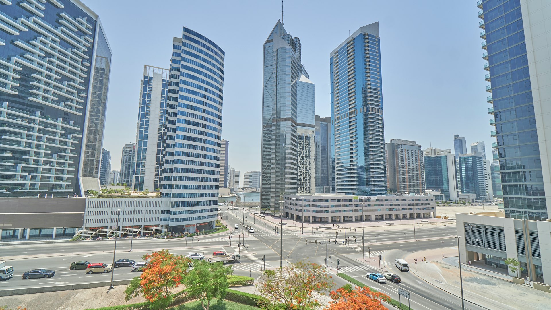 Spacious living room with large windows in South Ridge apartment, Downtown Dubai