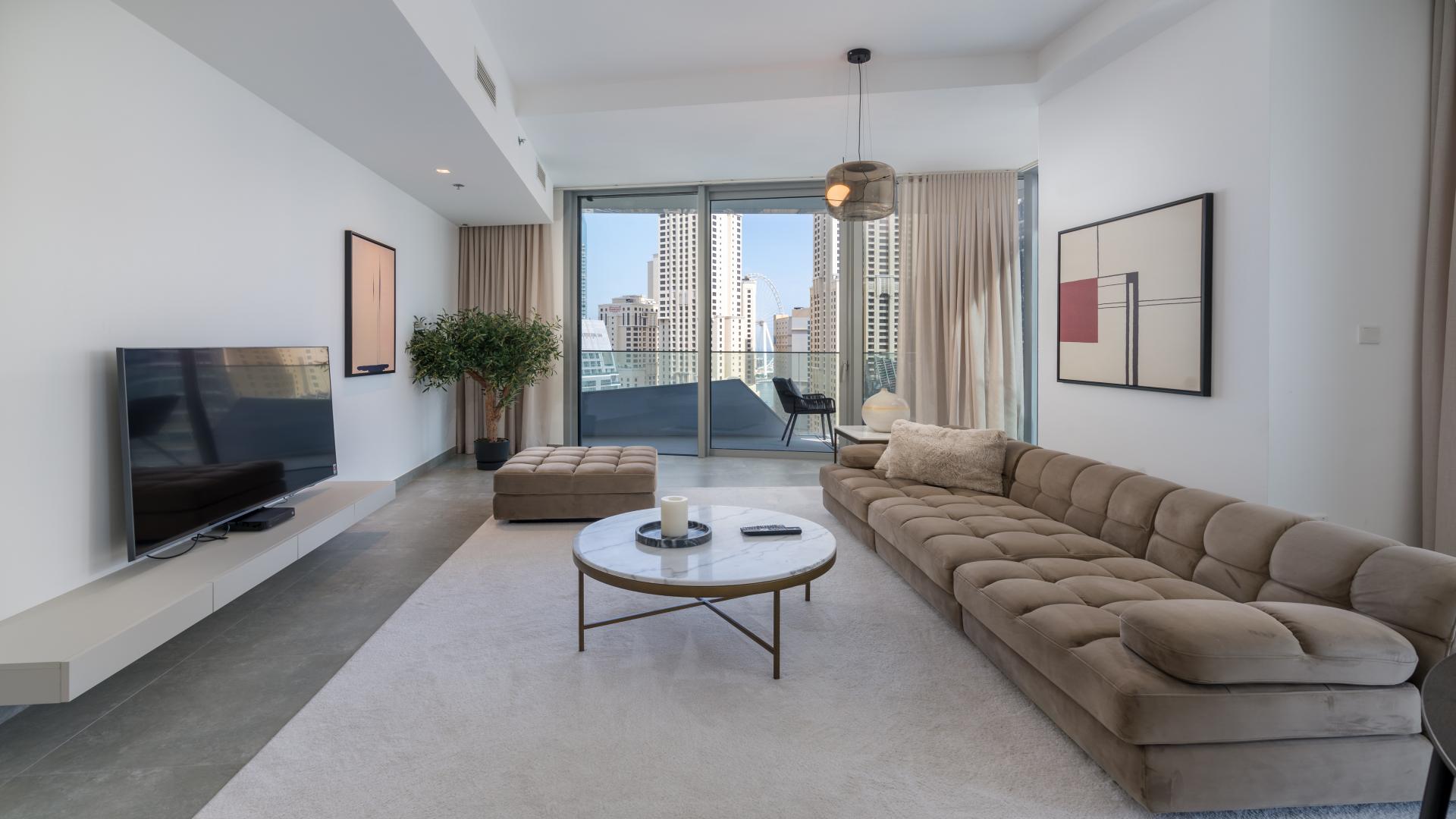 Skyline view from luxury apartment in Stella Maris, Dubai Marina, overlooking waterfront